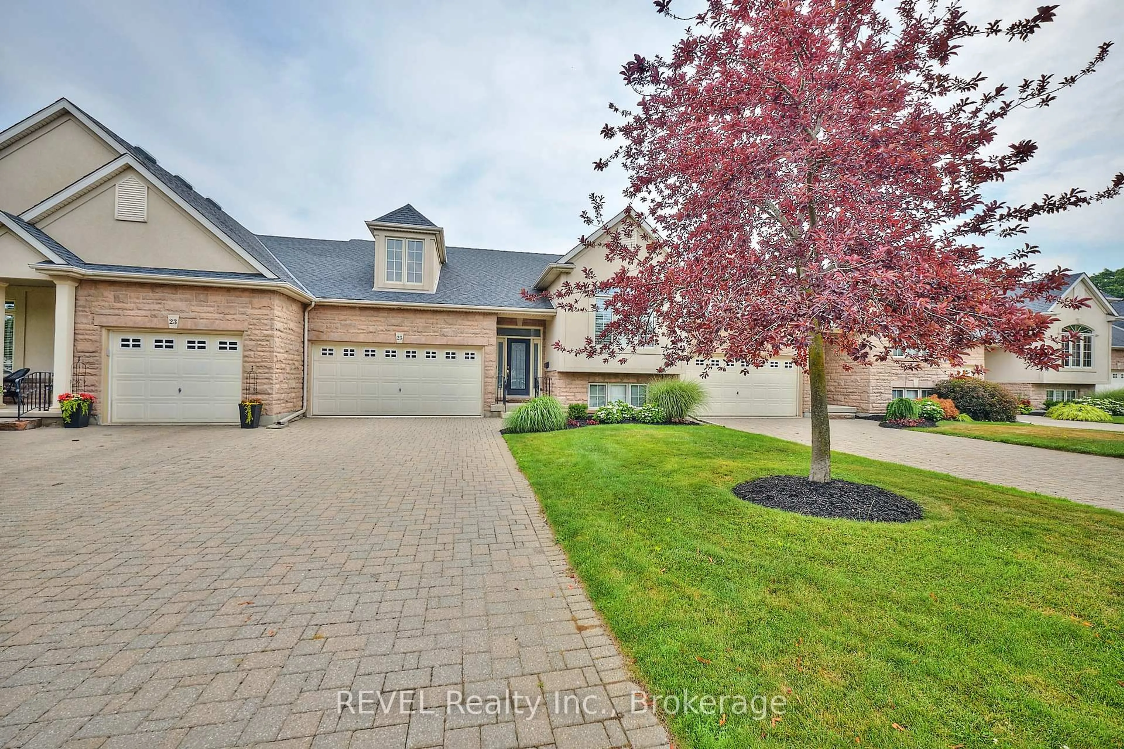Unknown for 2-25 Scullers Way, St. Catharines Ontario L2N 7S9