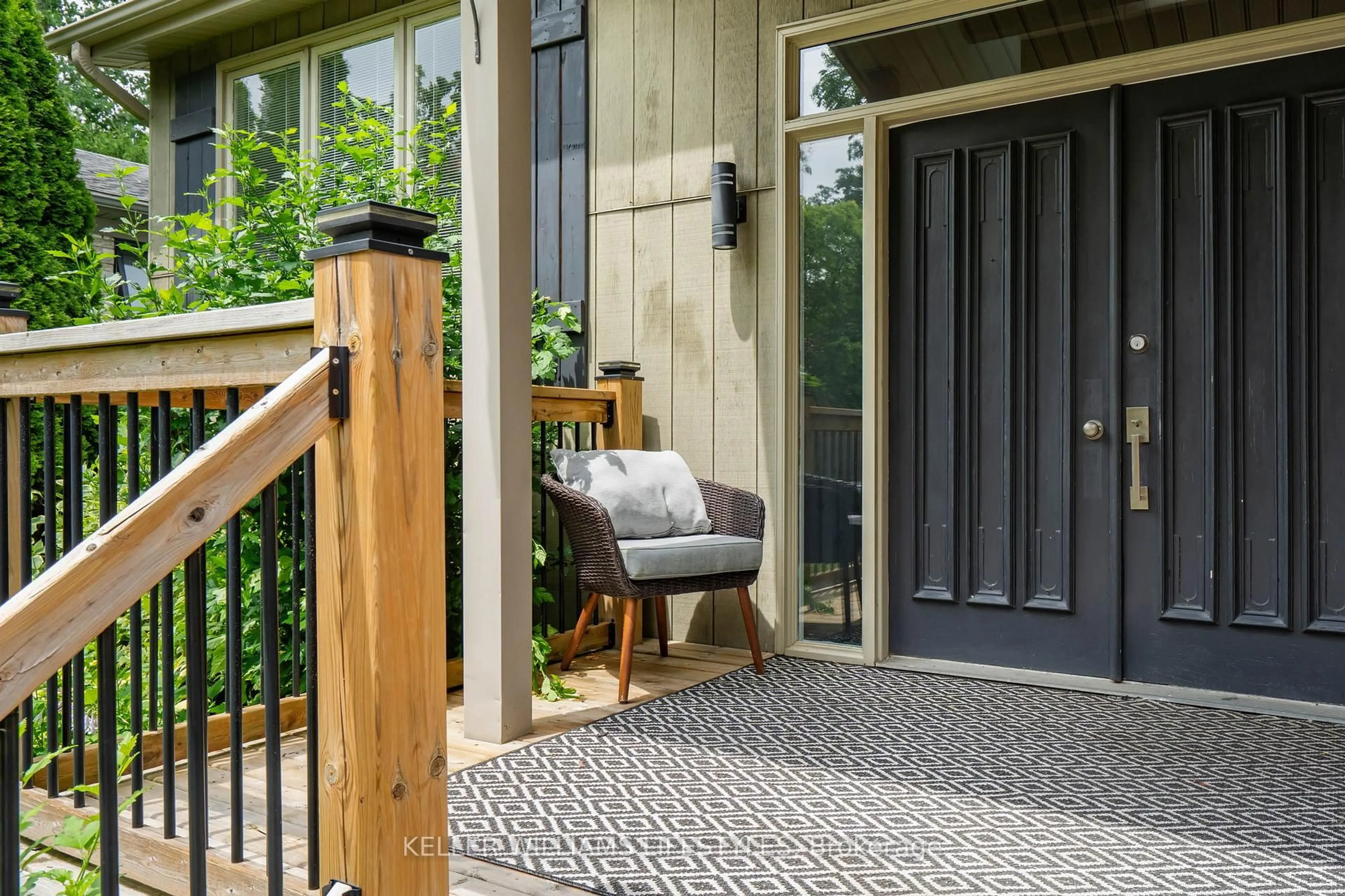 Unknown for 31 Conifer Cres, London South Ontario N6K 2V3
