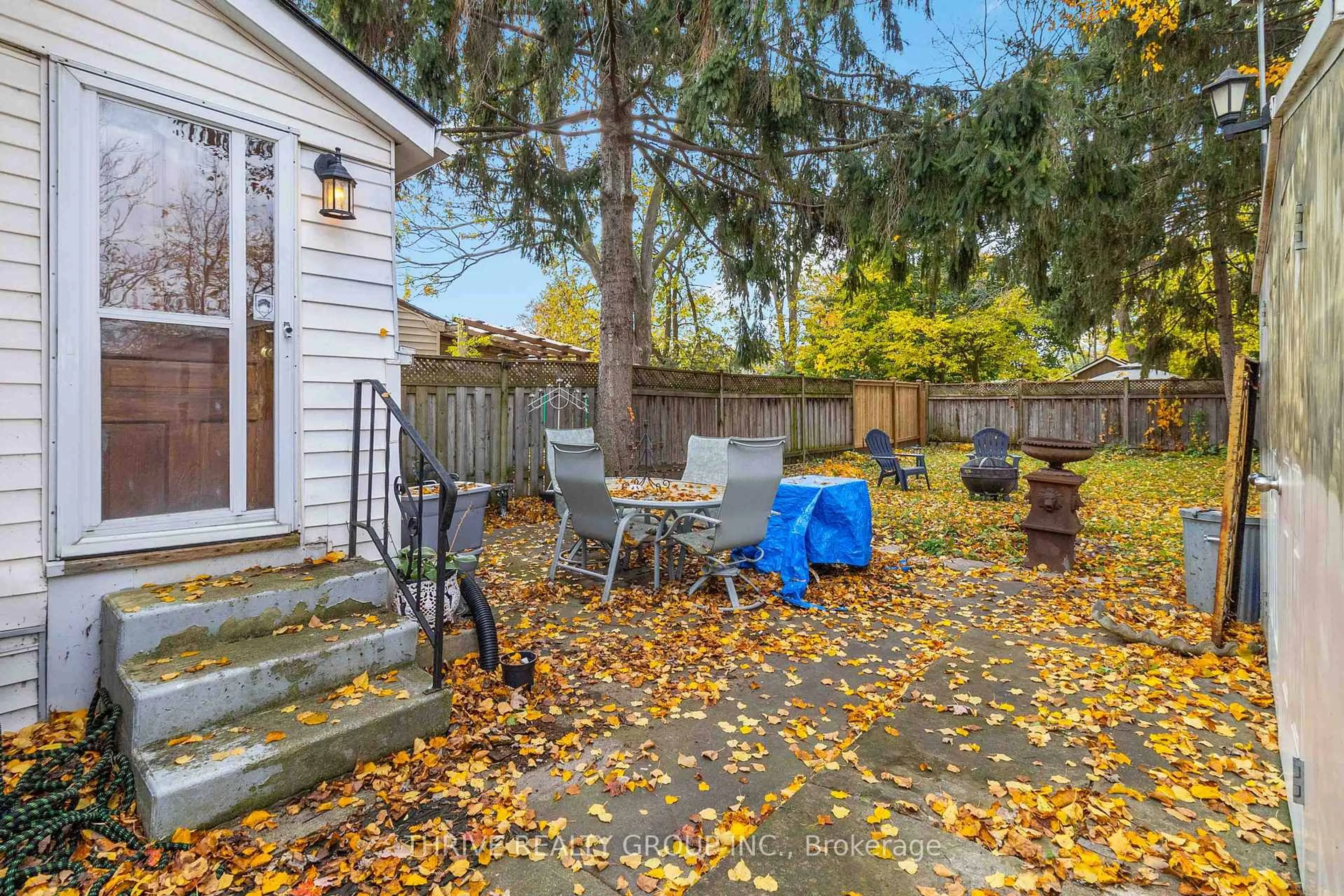 Patio, street for 187 William St, London East Ontario N6B 3B6
