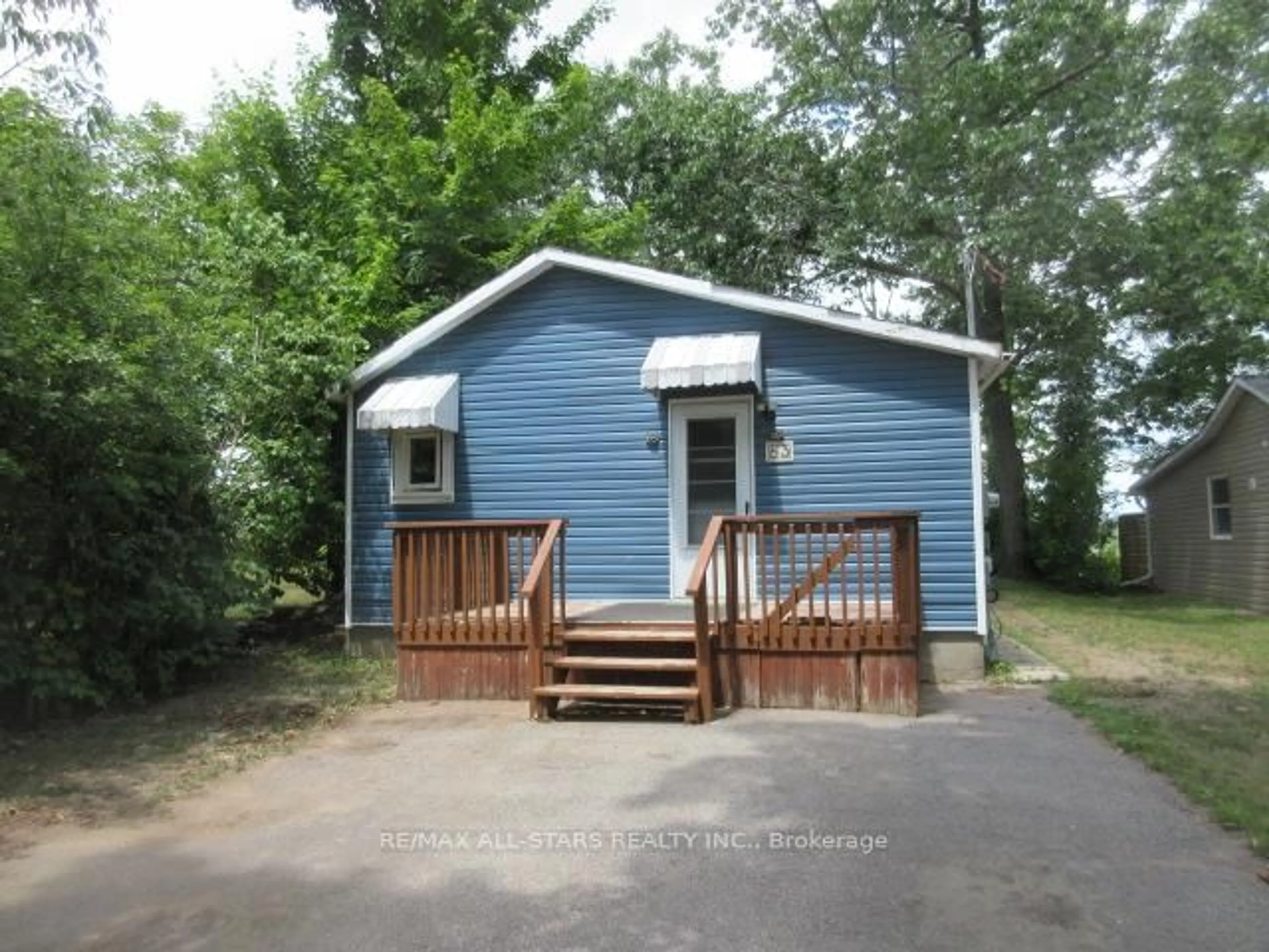 Shed for 83 King St, Kawartha Lakes Ontario K0M 1A0