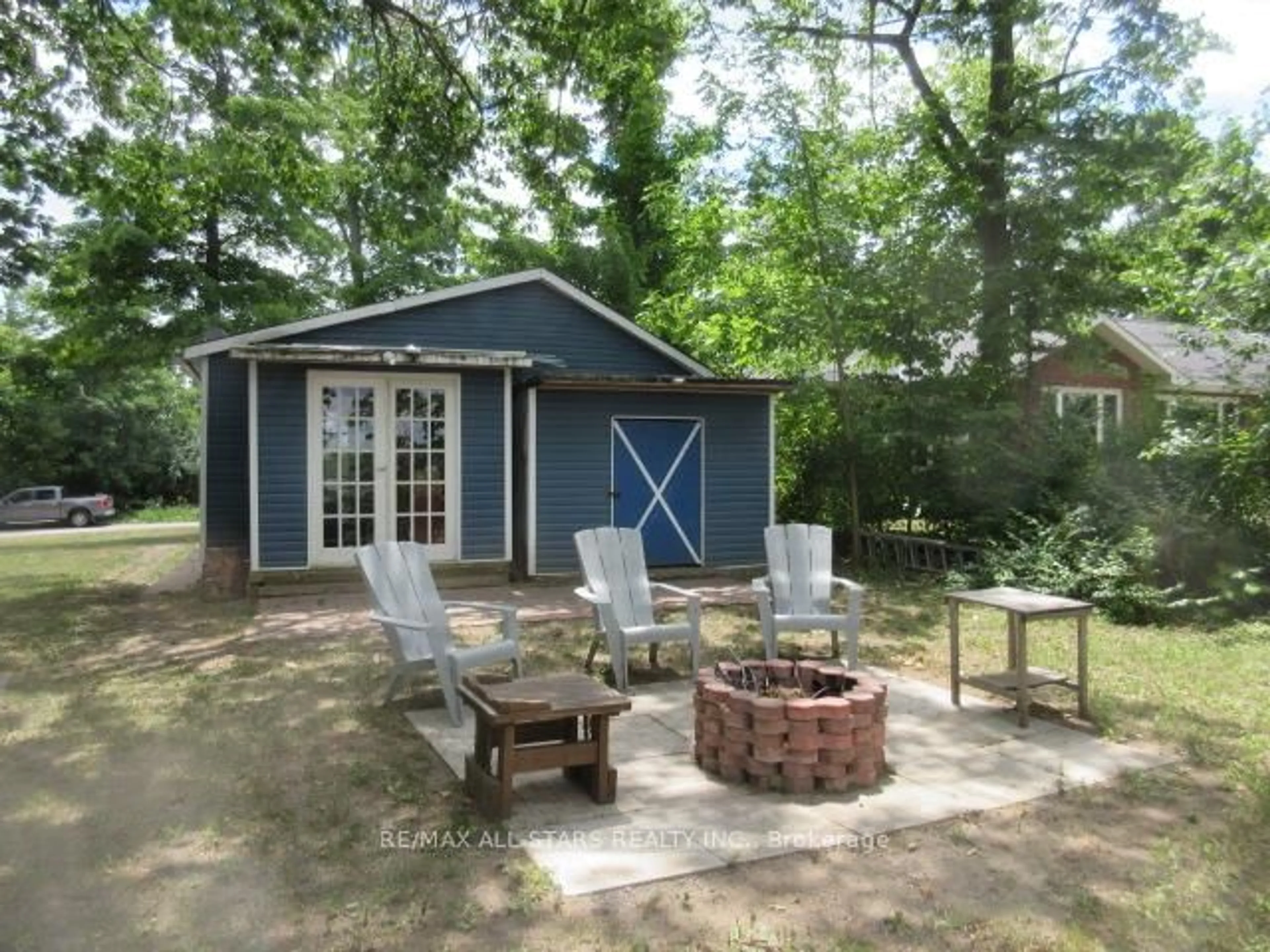 Patio, unknown for 83 King St, Kawartha Lakes Ontario K0M 1A0