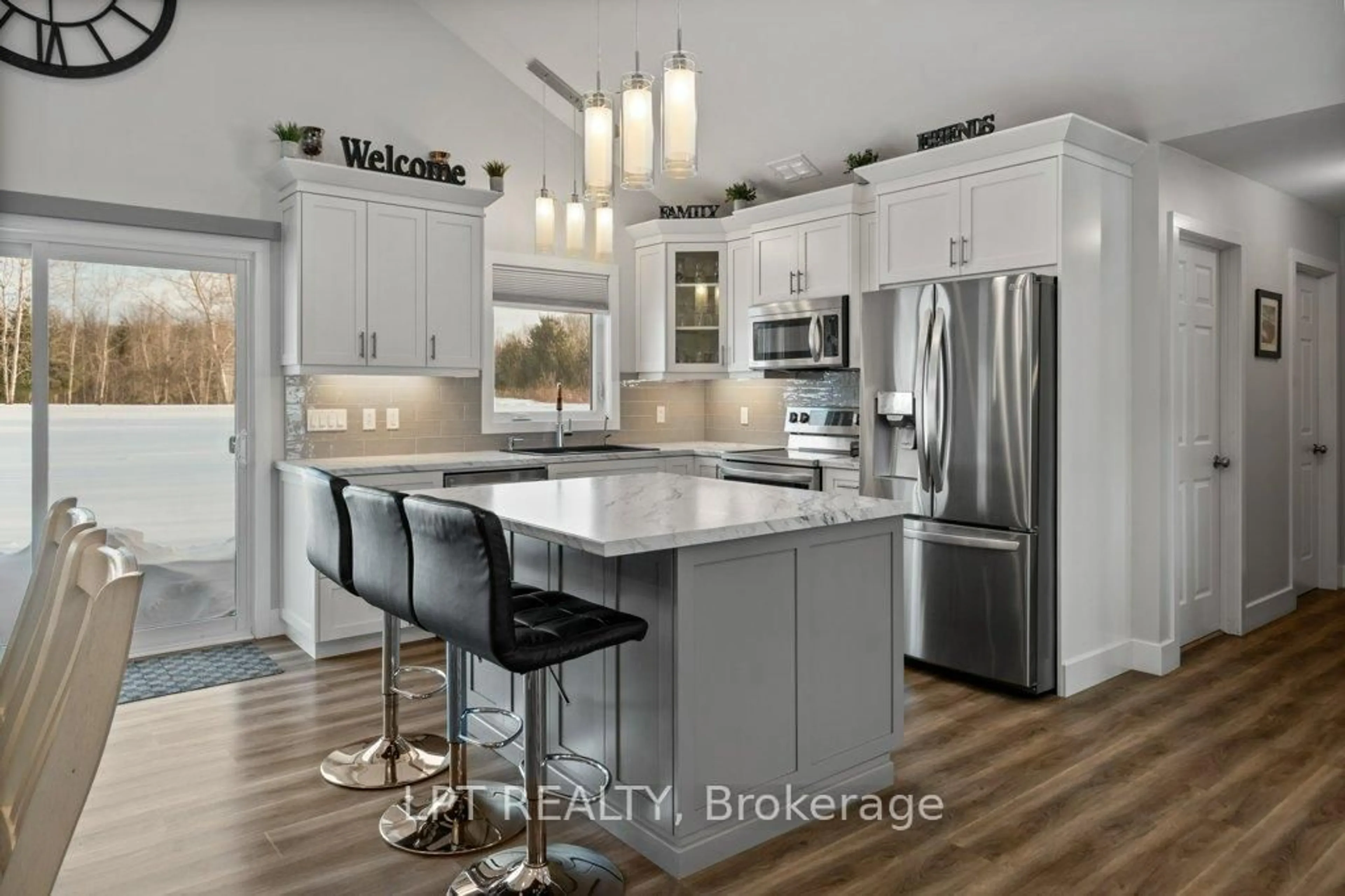 Open concept kitchen, unknown for 9517 County Road 42 Rd, Rideau Lakes Ontario K0G 1X0