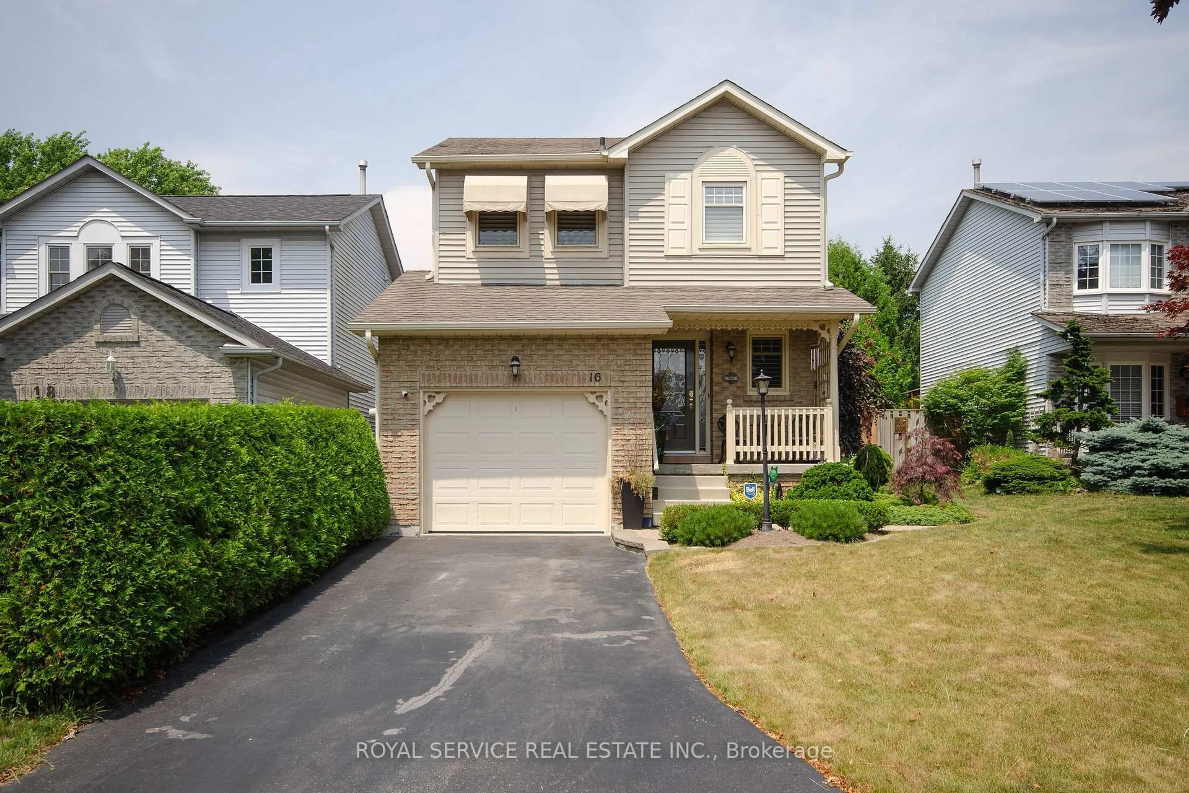 Home with vinyl exterior material, street for 16 Burnham Blvd, Port Hope Ontario L1A 4H4