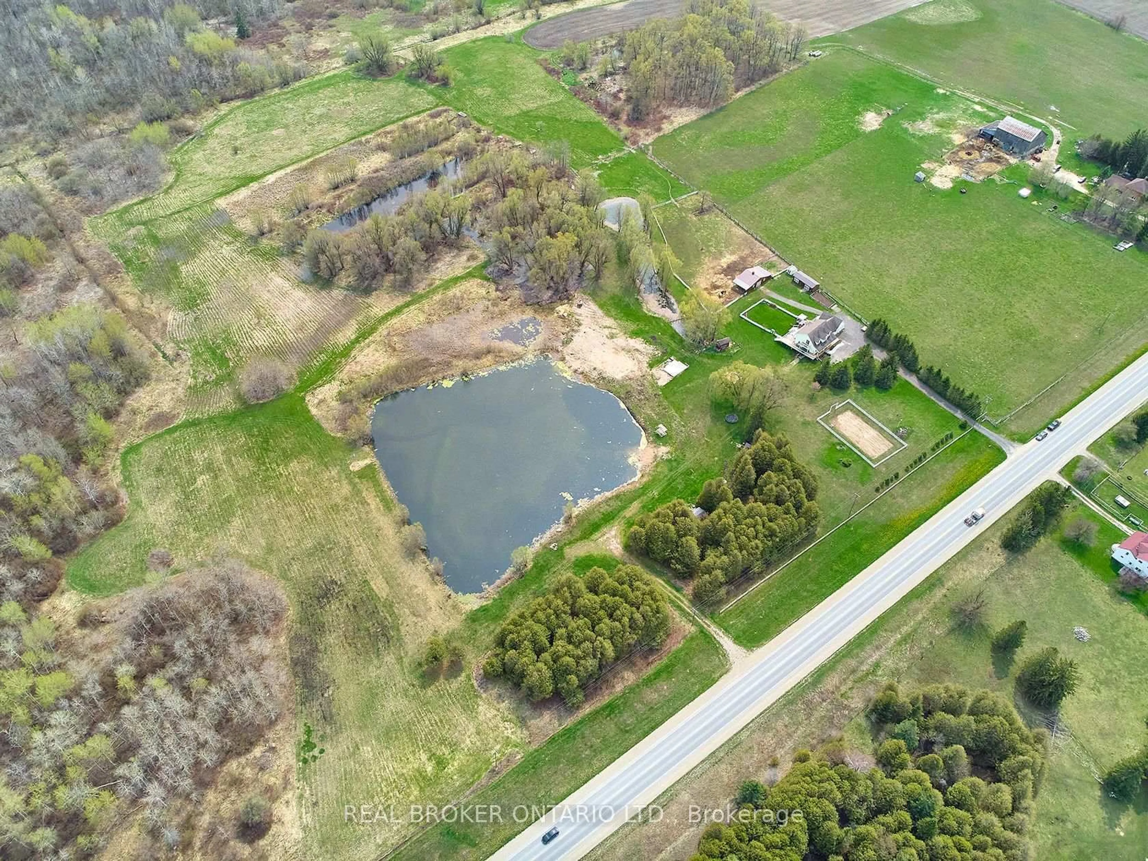 A pic from outside/outdoor area/front of a property/back of a property/a pic from drone, water/lake/river/ocean view for 504224 89 Highway, Amaranth Ontario L9V 1P6