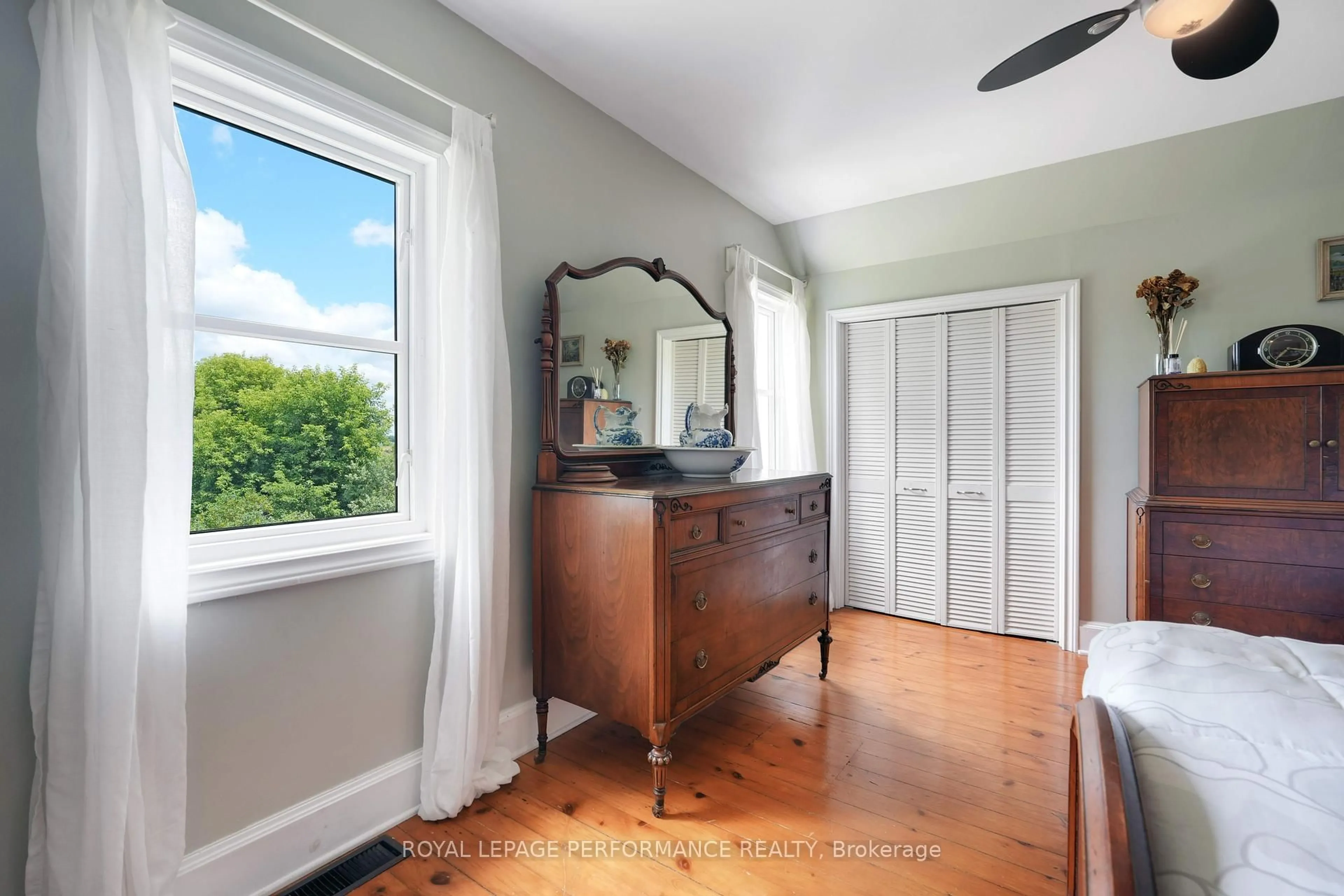 A pic of a room for 6778 Belmeade Rd, North Dundas Ontario K0A 2W0