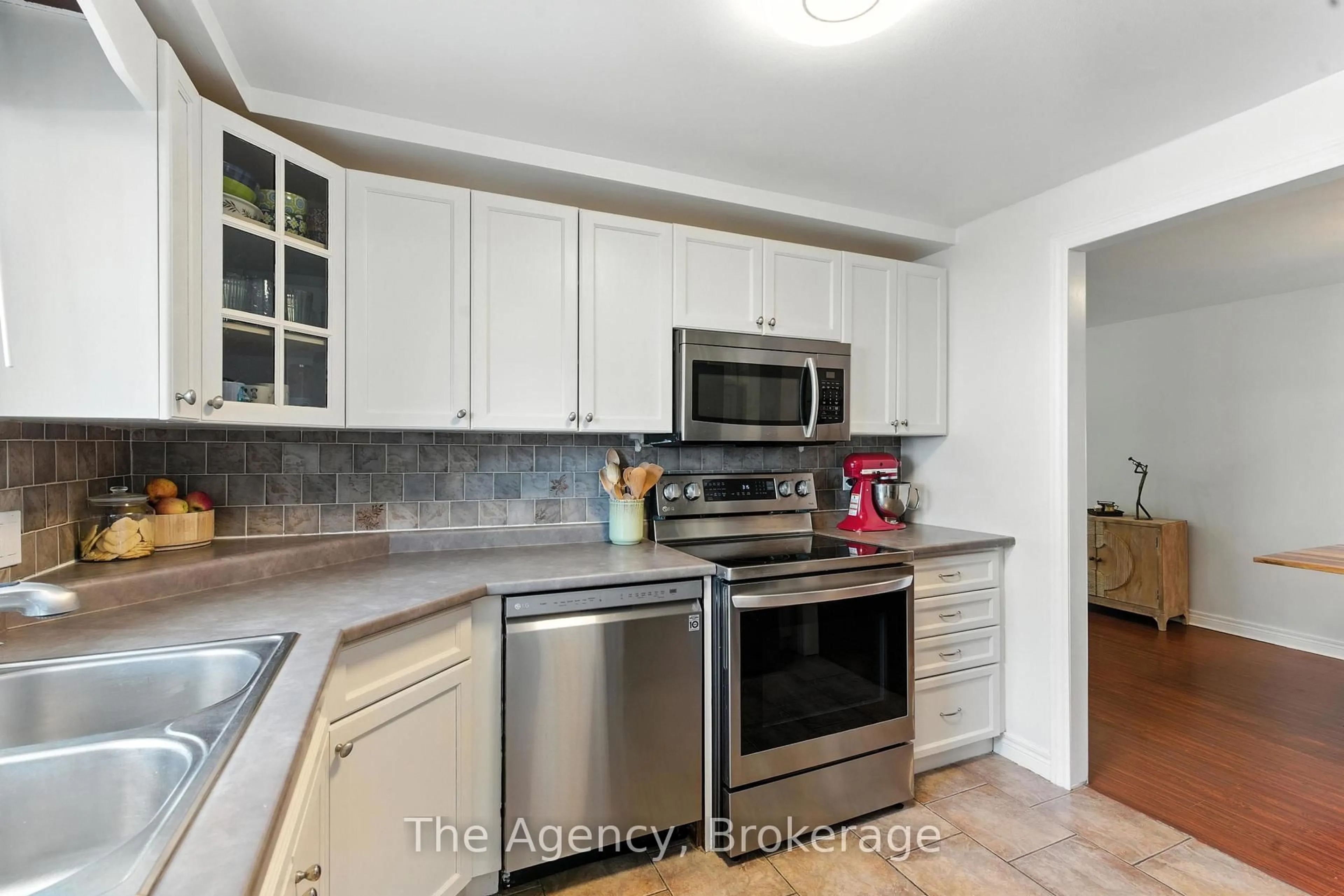 Unknown for 65 Dorchester Blvd #44, St. Catharines Ontario L2M 7T7