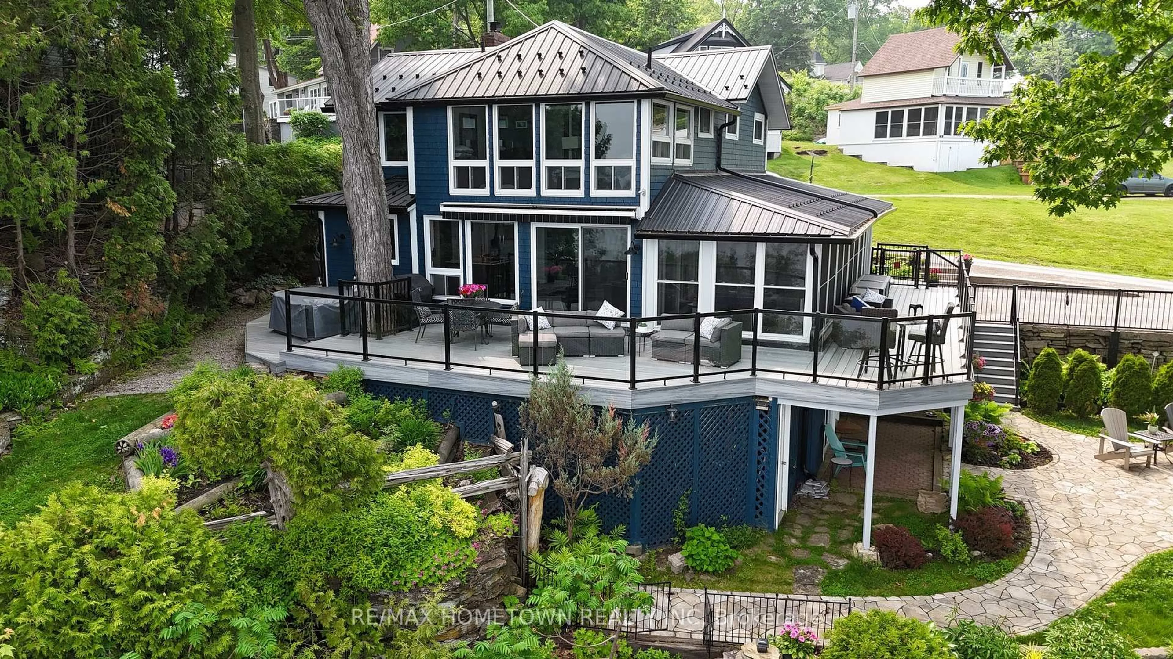 Home with vinyl exterior material, water/lake/river/ocean view for 130 Butternut Bay Rd, Elizabethtown-Kitley Ontario K6V 7E5