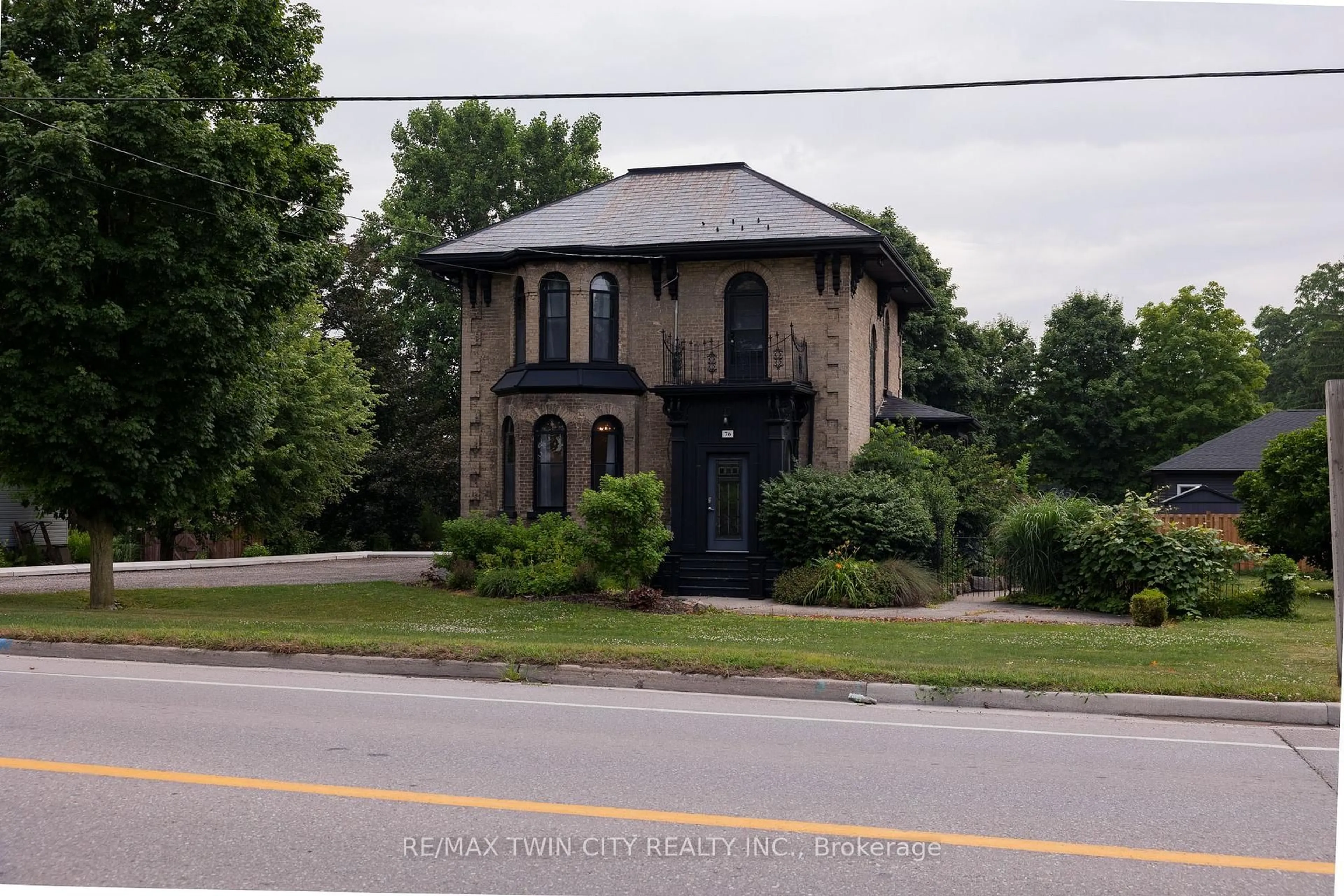 Unknown for 76.5 STOVER St, Norwich Ontario N0J 1P0