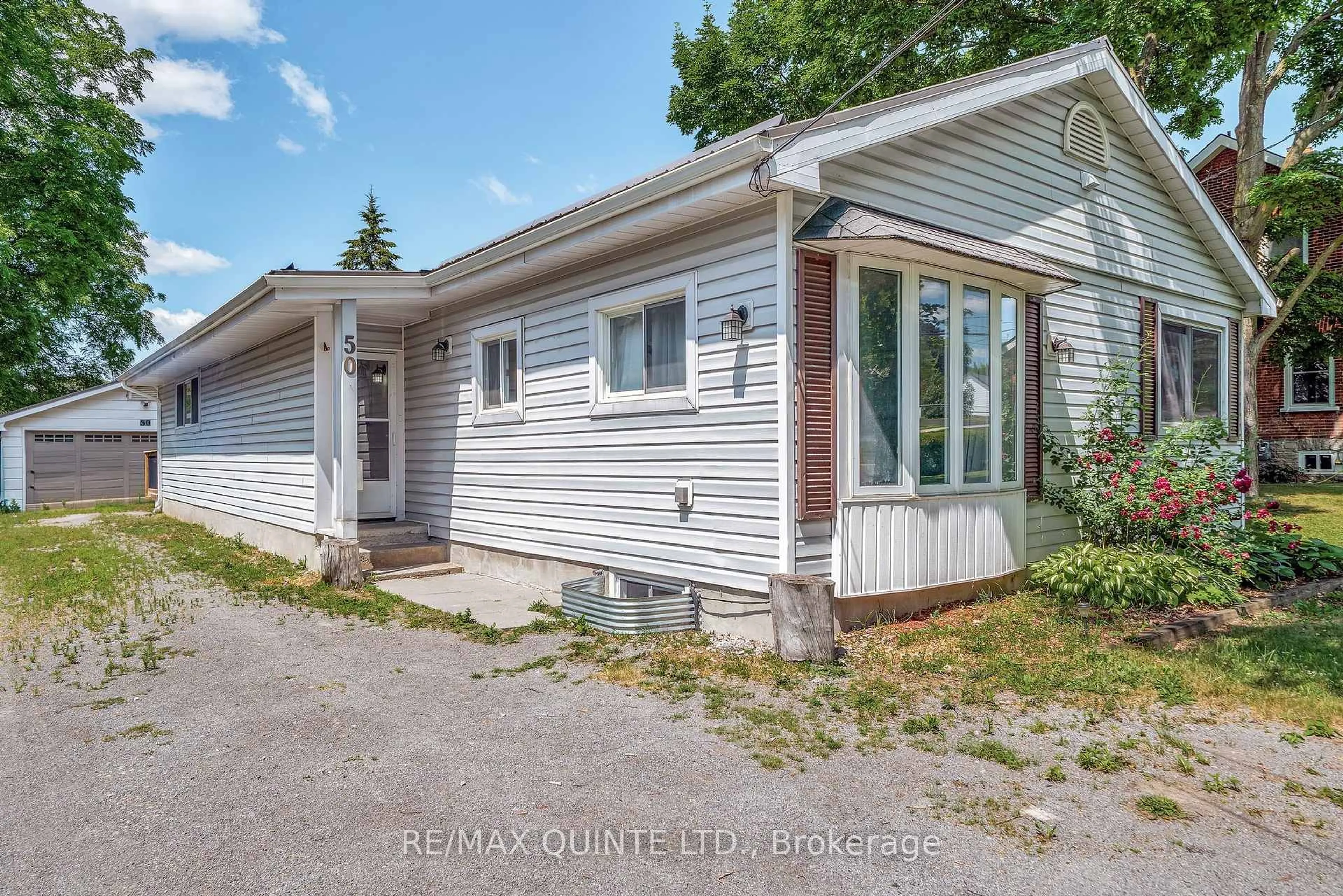 Unknown for 50 Prince Of Wales Dr, Belleville Ontario K8P 2T7