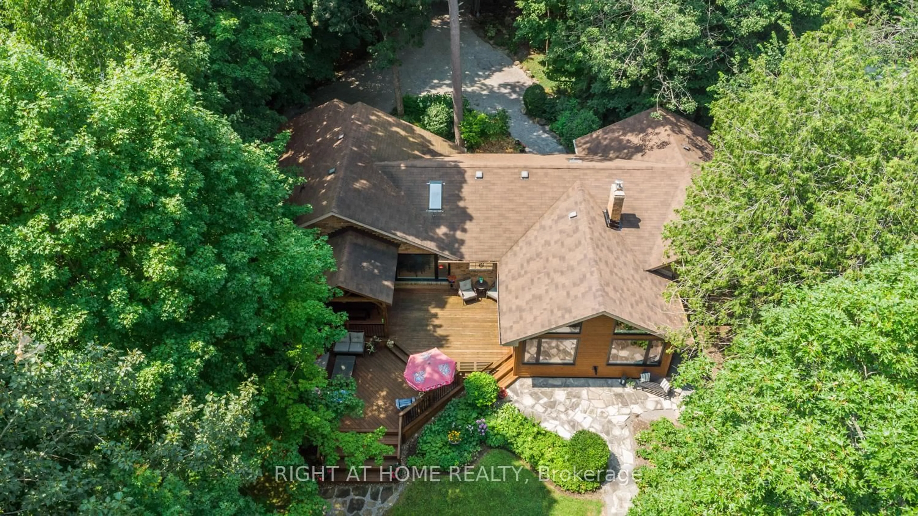 A pic from outside/outdoor area/front of a property/back of a property/a pic from drone, unknown for 60 McGregor Dr, Kawartha Lakes Ontario K0M 1A0