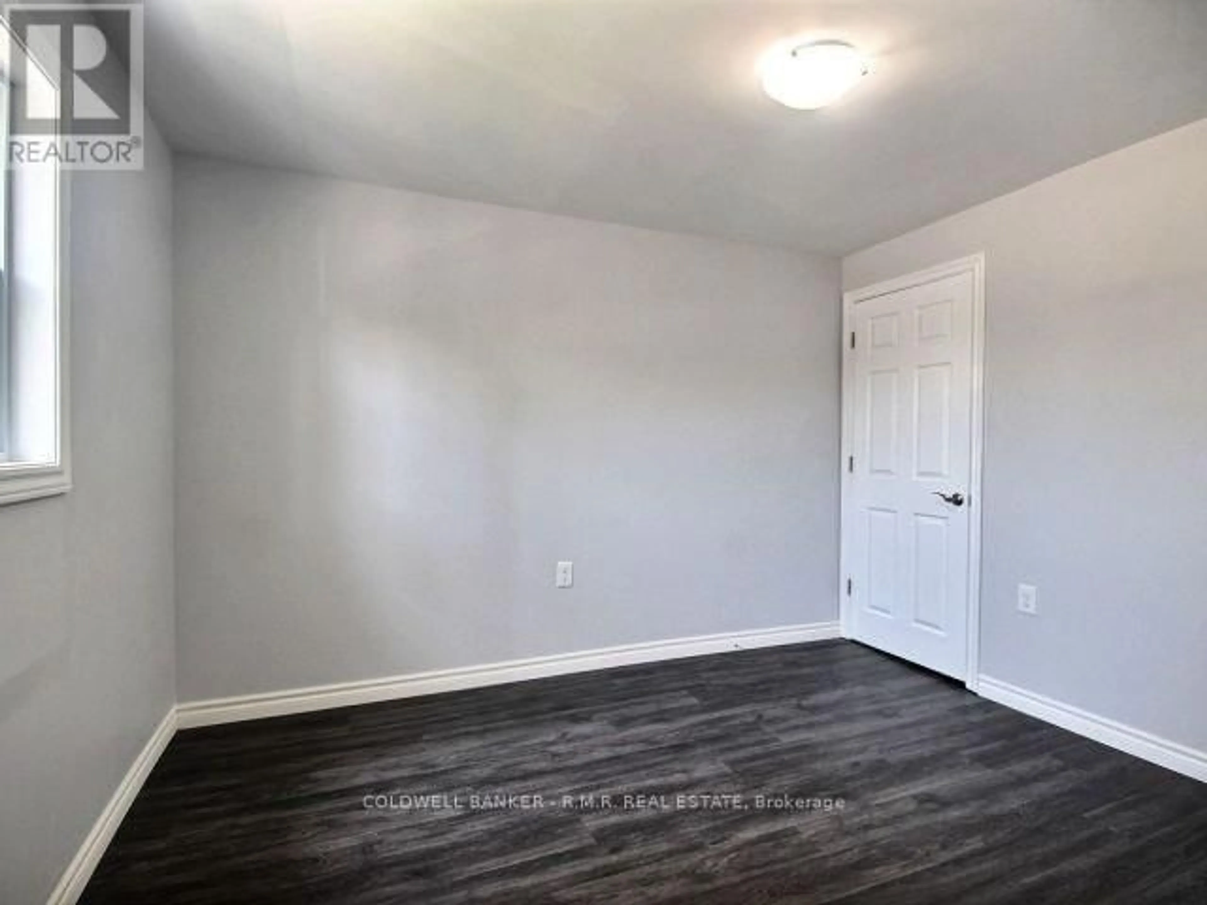 A pic of a room for 394 Ontario St, Cobourg Ontario K9A 3B8