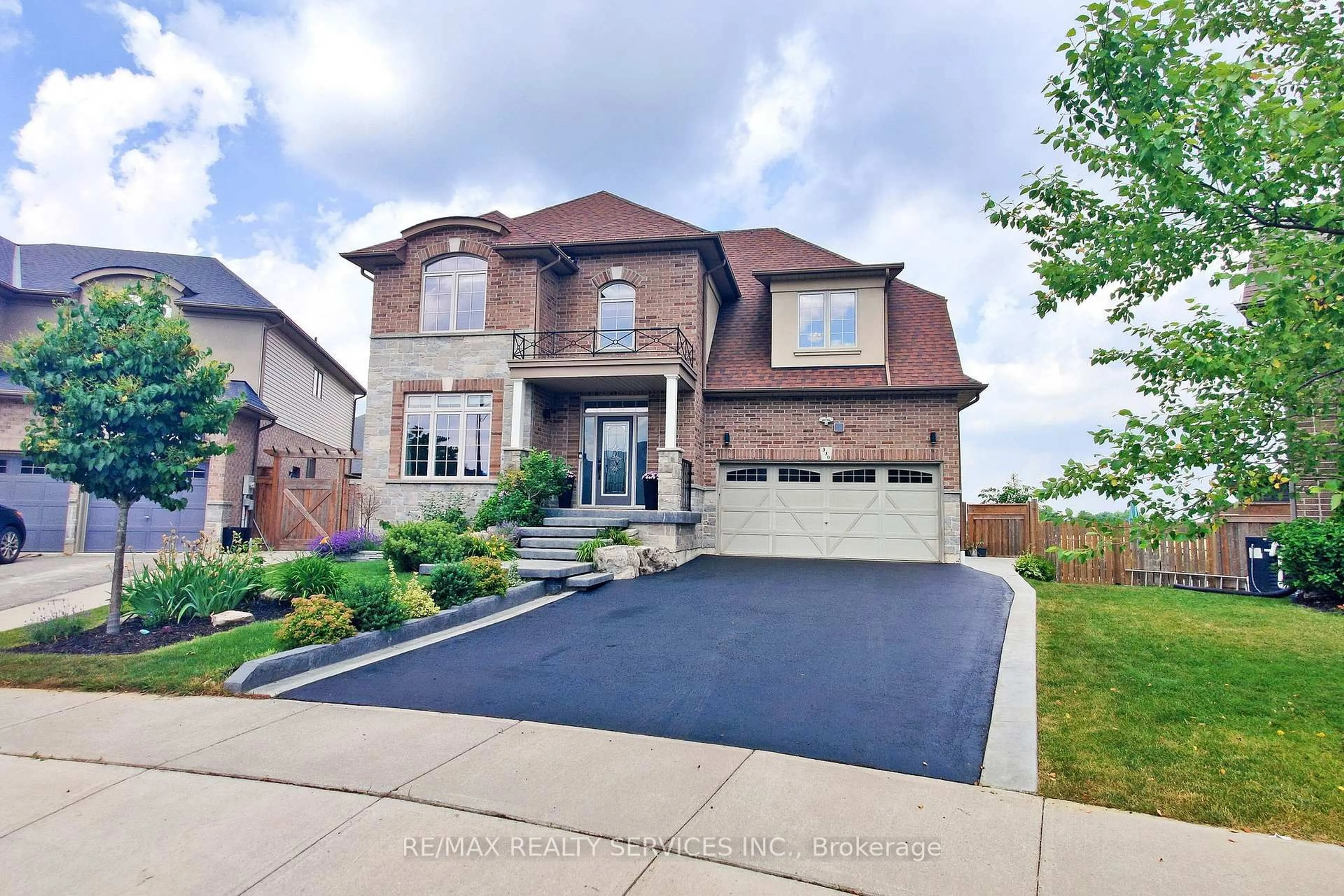 Home with brick exterior material, street for 330 Festival Way, Hamilton Ontario L0R 1C0