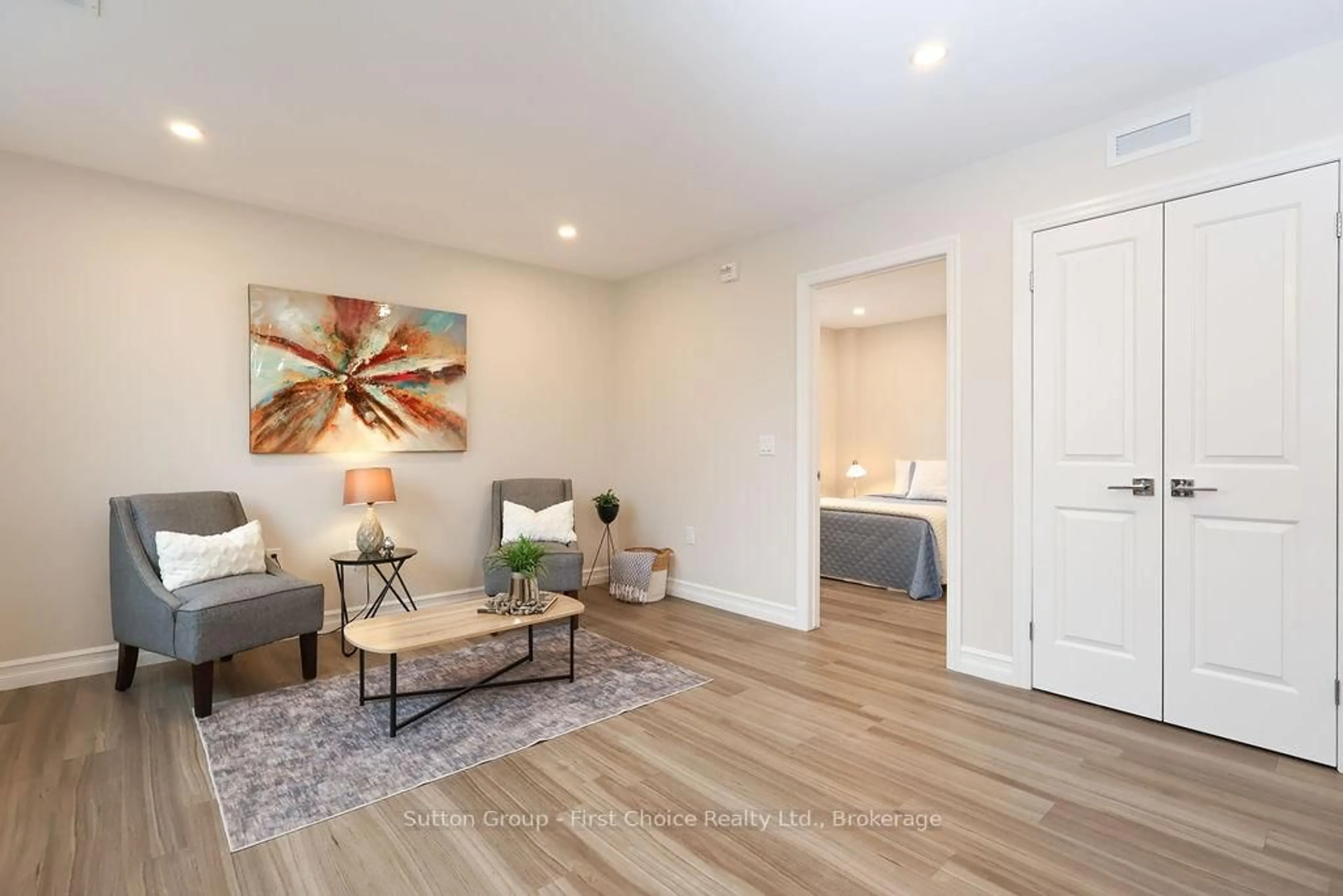 Unknown for 100 GORDON St #101, Stratford Ontario N5A 7T8