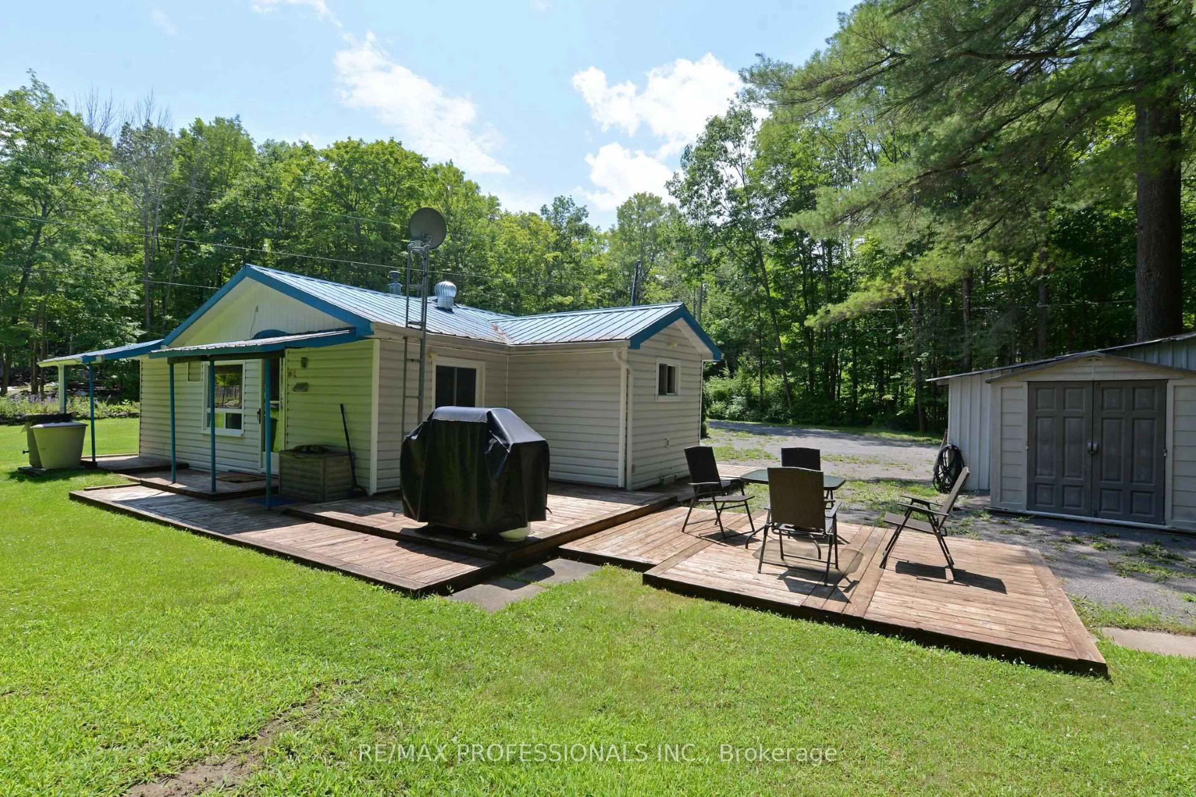 Patio, unknown for 50 Pine Grove Rd, Trent Hills Ontario K0L 1L0