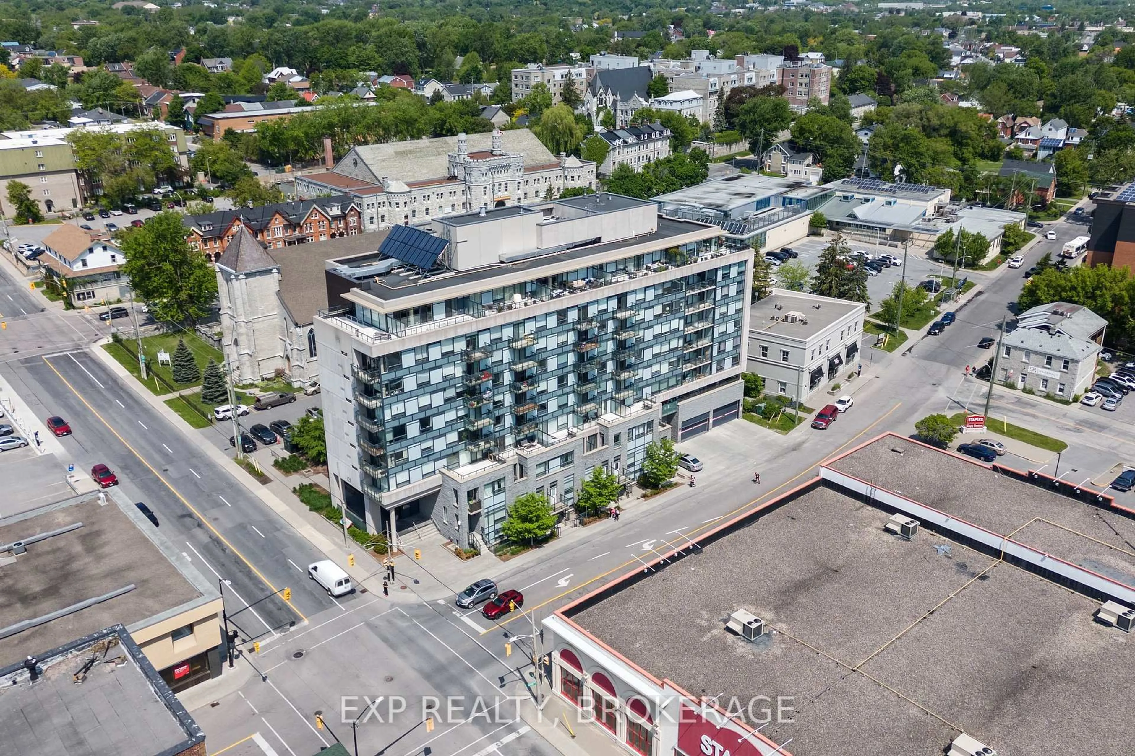 A pic from outside/outdoor area/front of a property/back of a property/a pic from drone, unknown for 121 Queen St #306, Kingston Ontario K7K 0G6