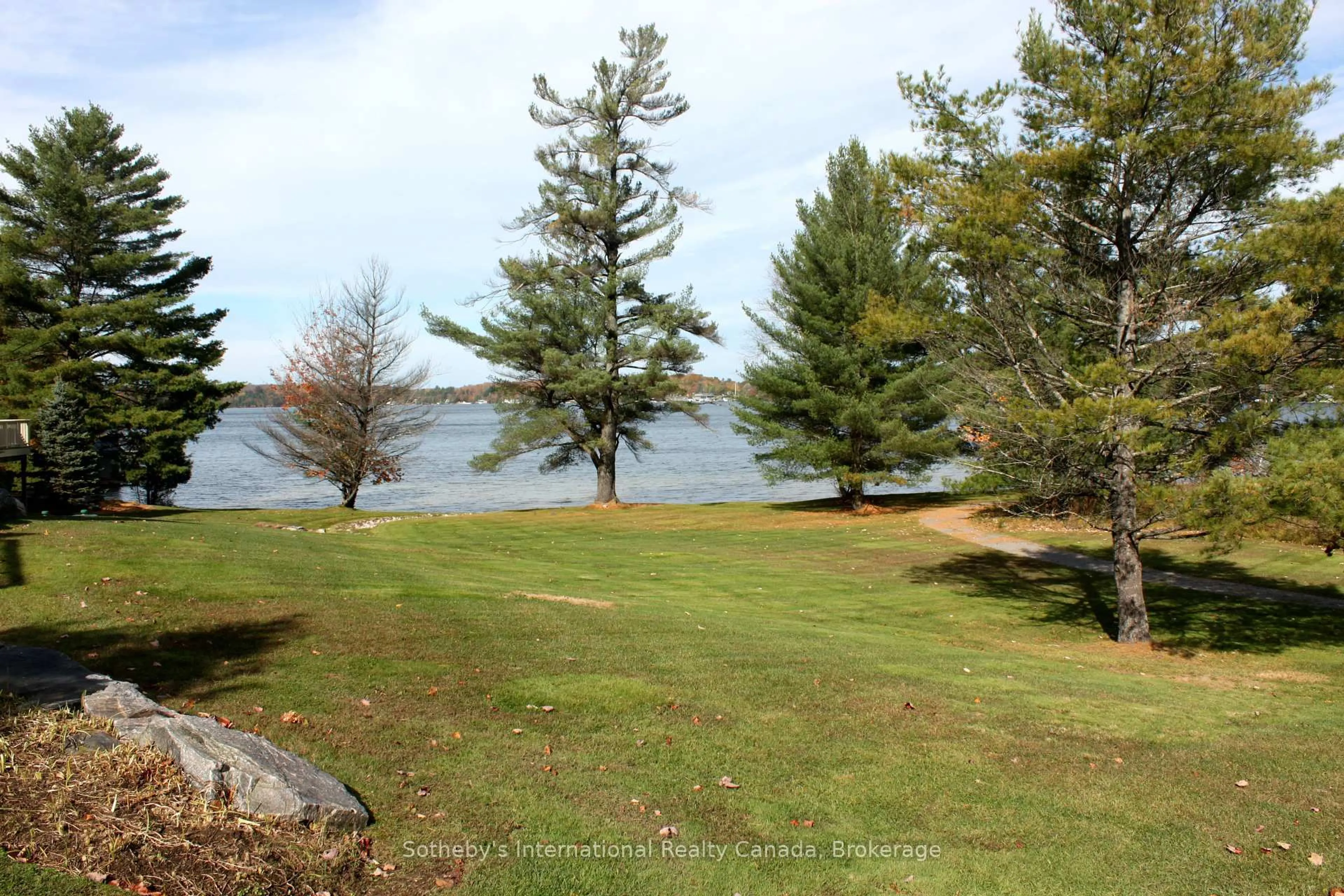 Patio, water/lake/river/ocean view for 3876 Muskoka 118 Rd #S2W1, Muskoka Lakes Ontario P0B 1J0