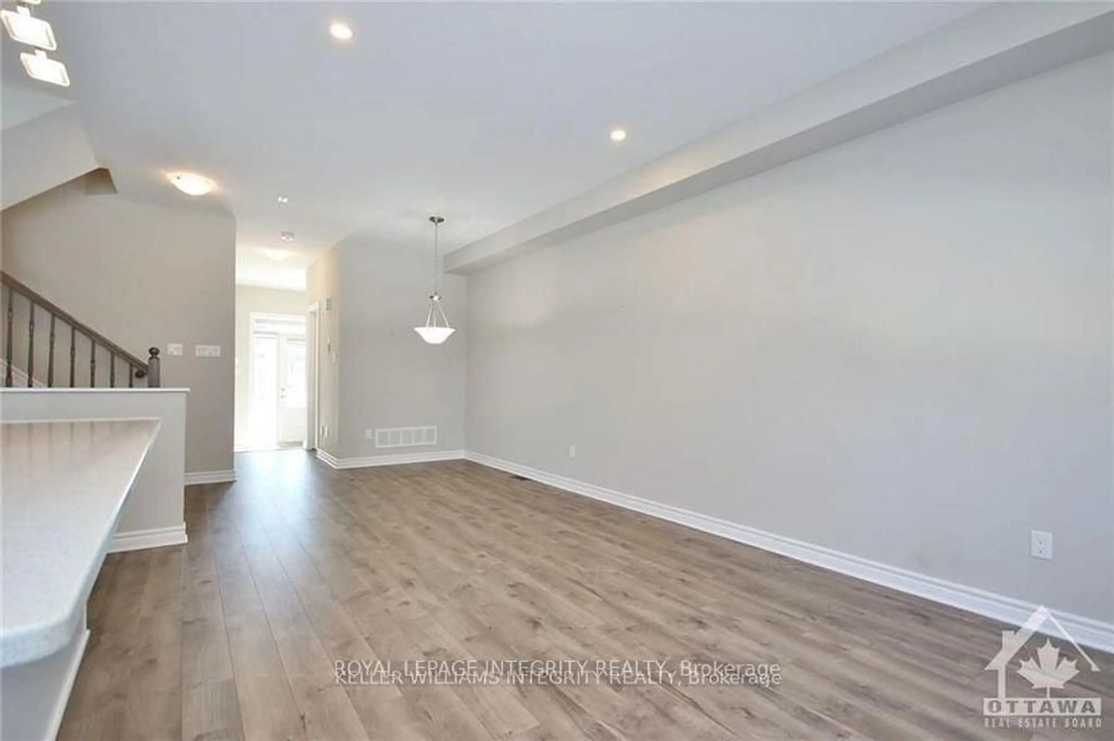 A pic of a room for 158 Bandelier Way, Stittsville Ontario K2S 2J6