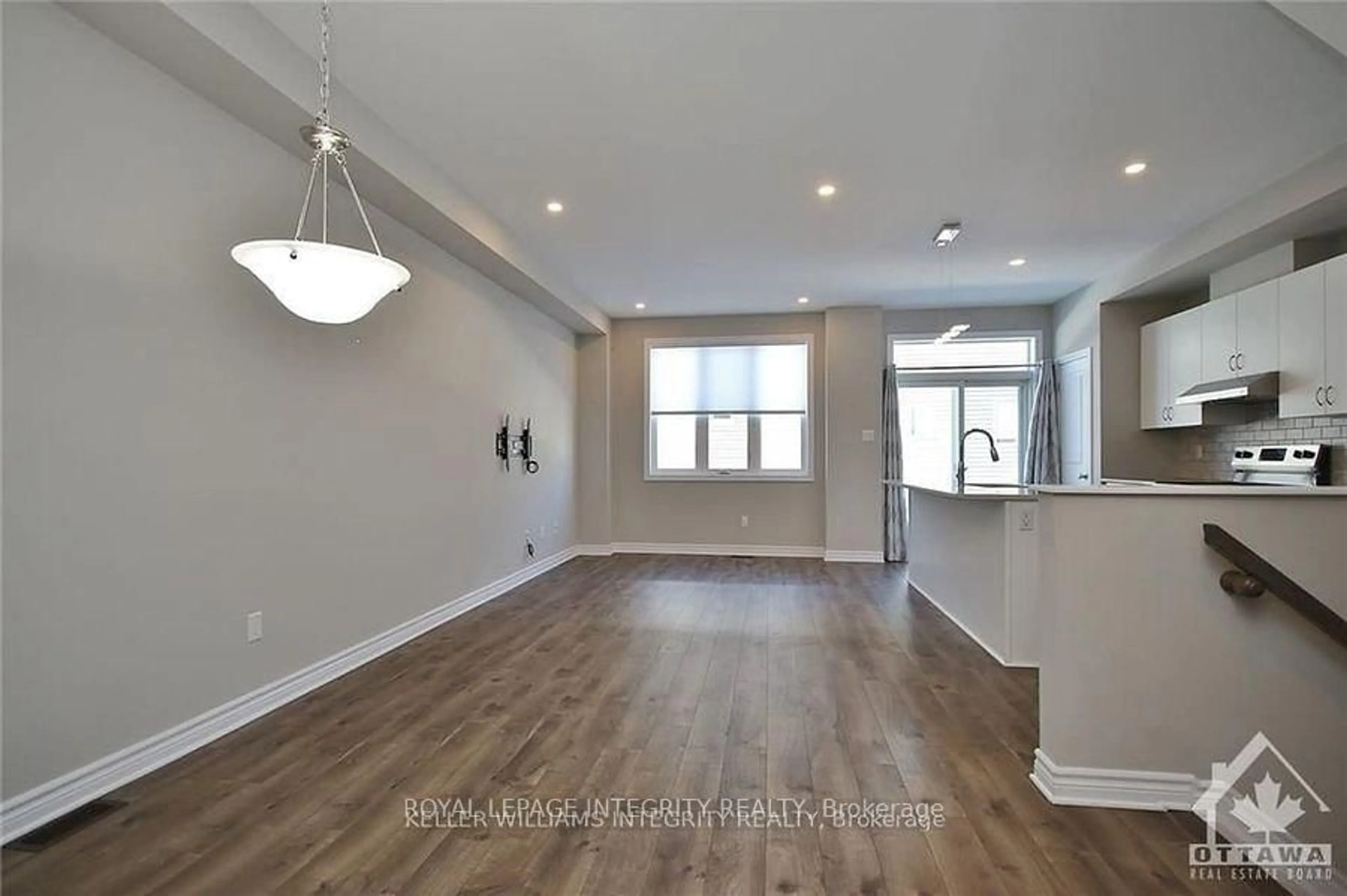 Unknown for 158 Bandelier Way, Stittsville Ontario K2S 2J6