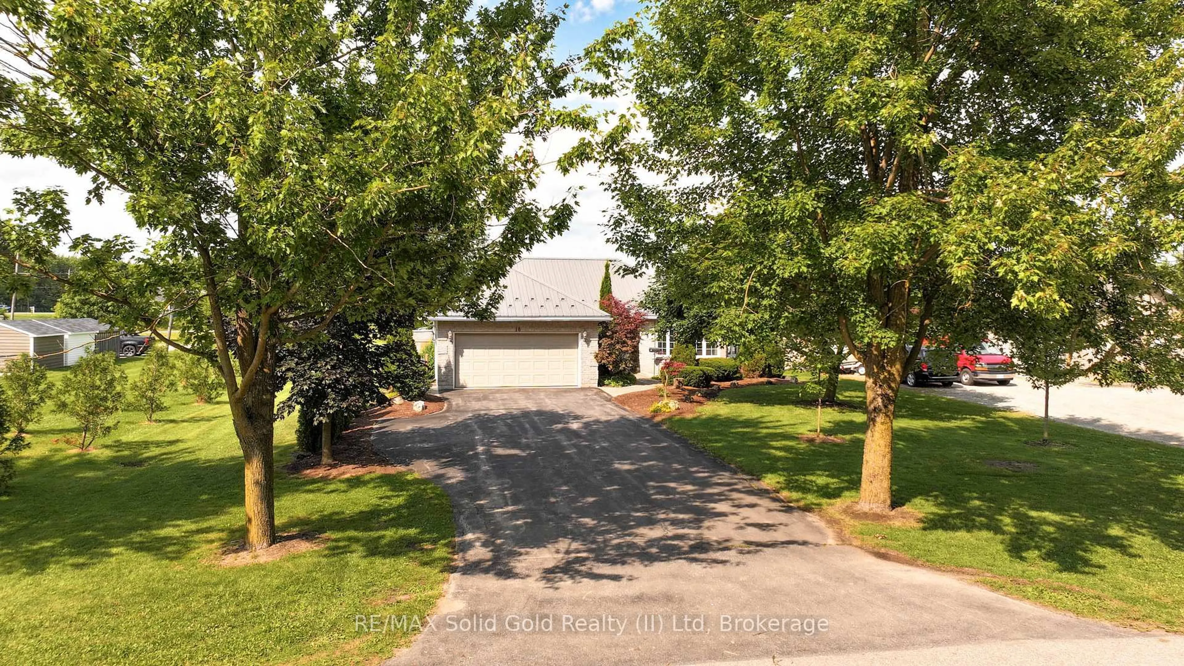 Unknown for 18 Adelaide St, Wellesley Ontario N0B 2A0