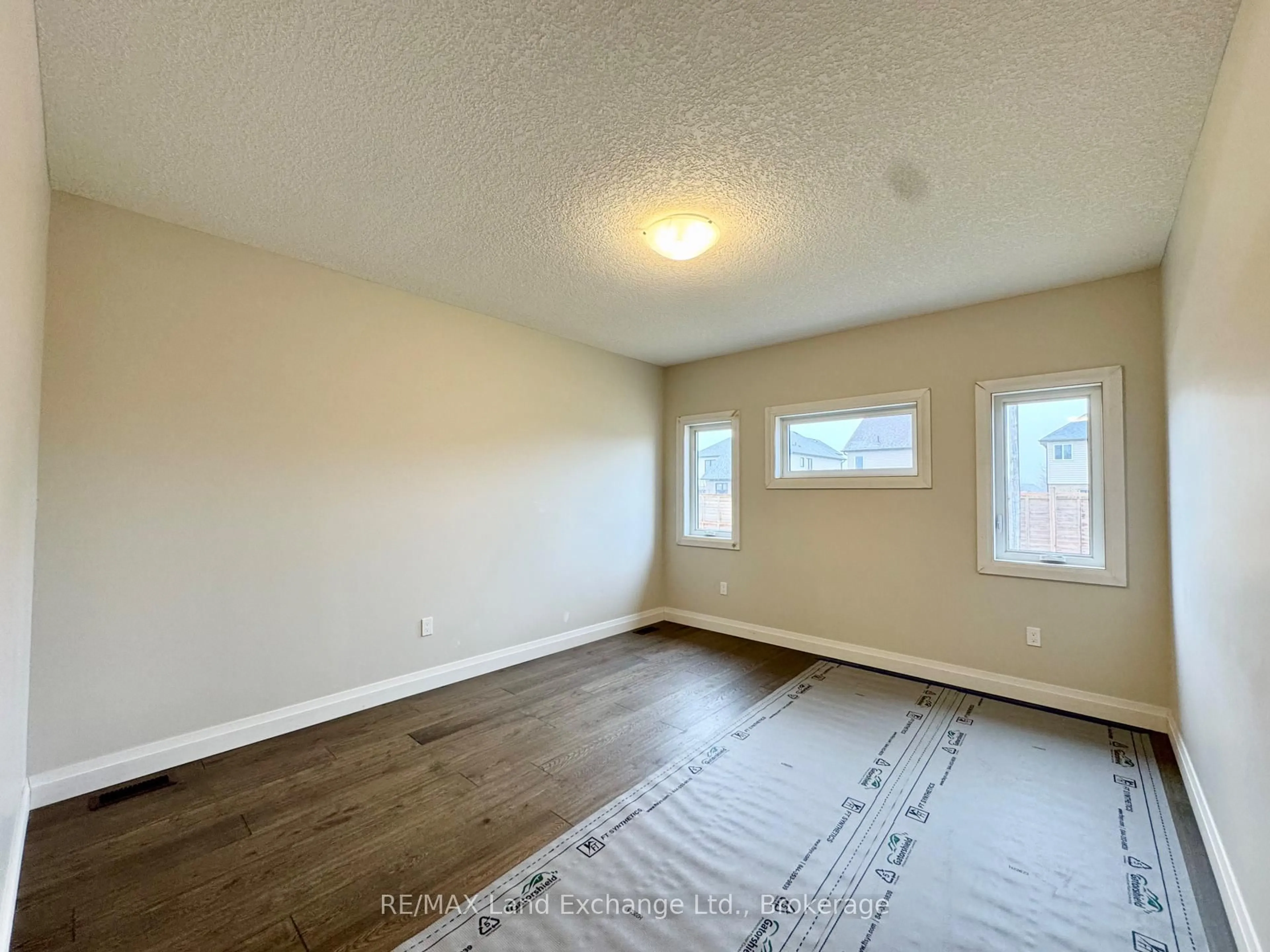 A pic of a room for 358 ROSNER Dr, Saugeen Shores Ontario N0H 2C8