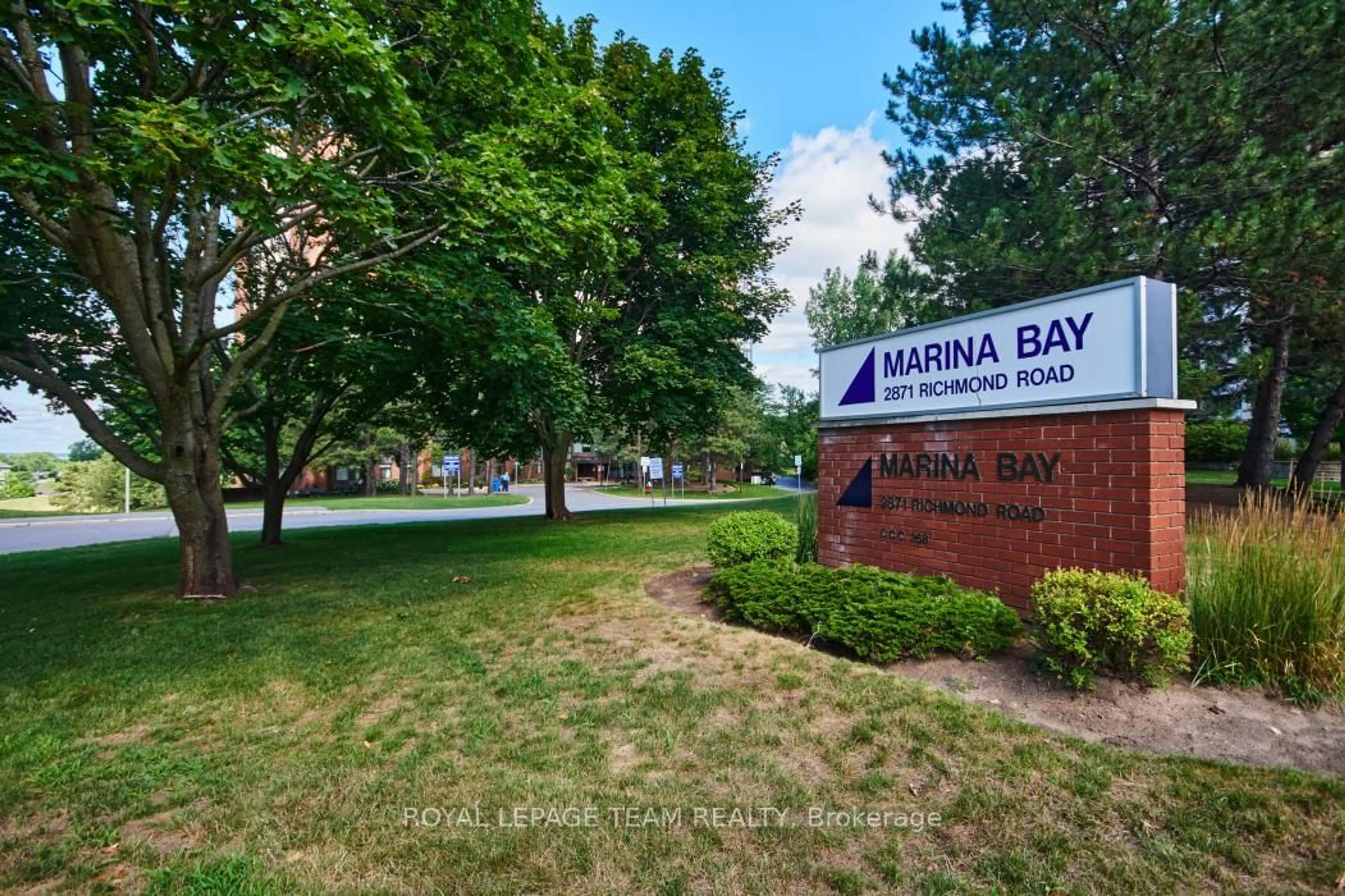 Unknown for 2871 Richmond Rd #904, Ottawa Ontario K2B 8M5