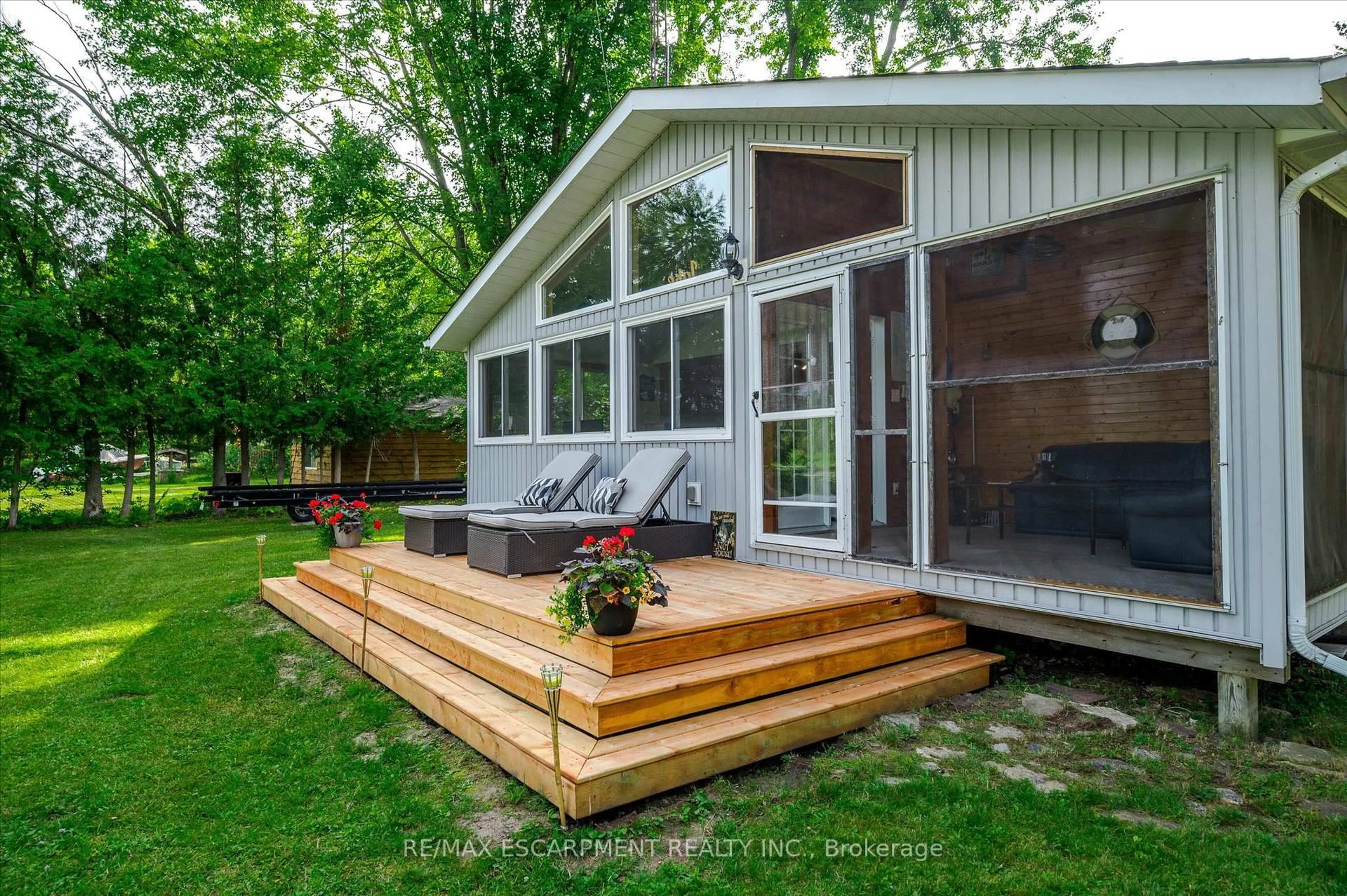Patio, unknown for 38 FIRE ROUTE 104A, Trent Lakes Ontario K0M 1A0