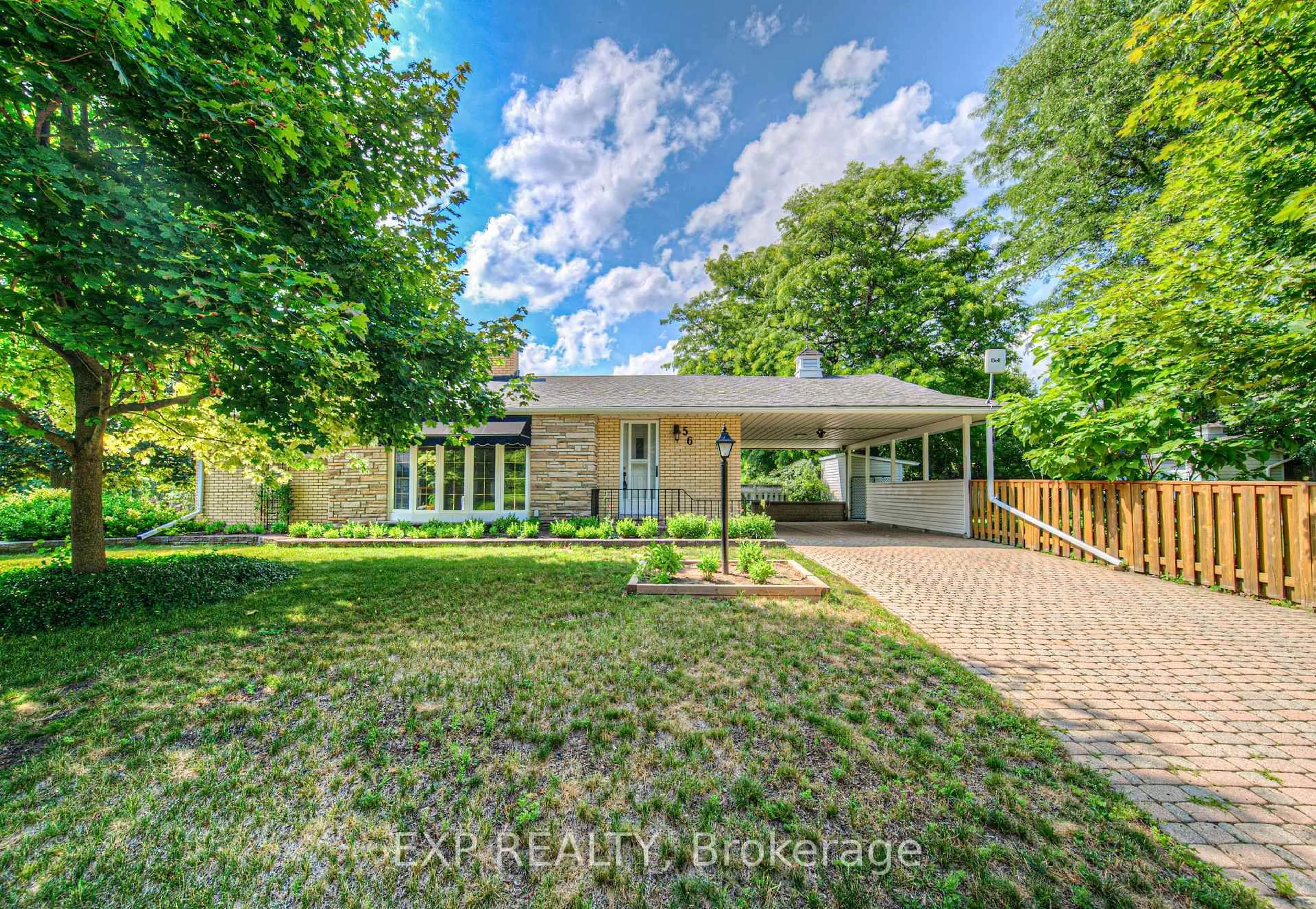 A pic from outside/outdoor area/front of a property/back of a property/a pic from drone, street for 56 Cardinal Cres, Waterloo Ontario N2J 2E7