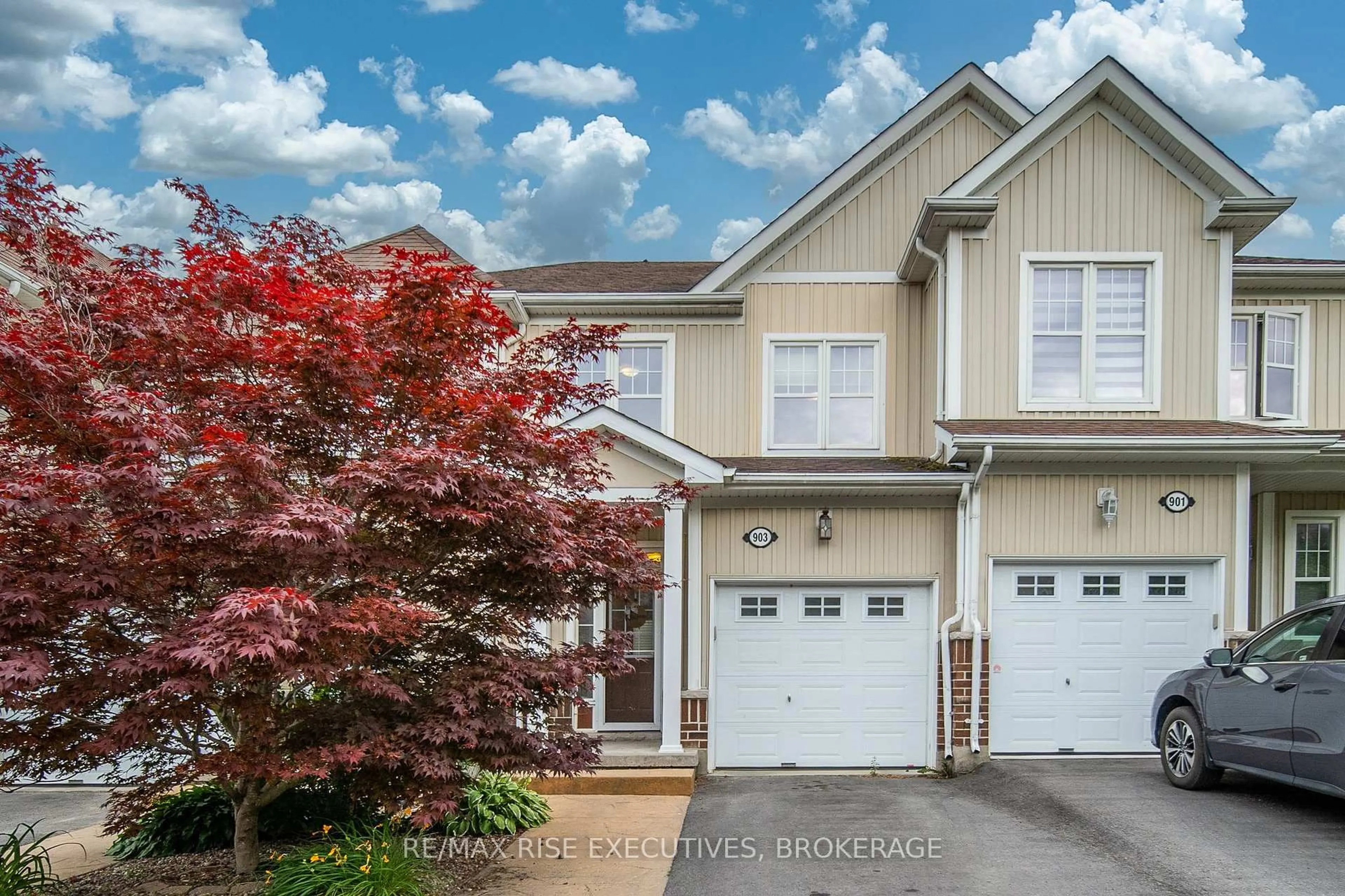 Home with vinyl exterior material, street for 903 Ascot Lane, Kingston Ontario K7K 0C8