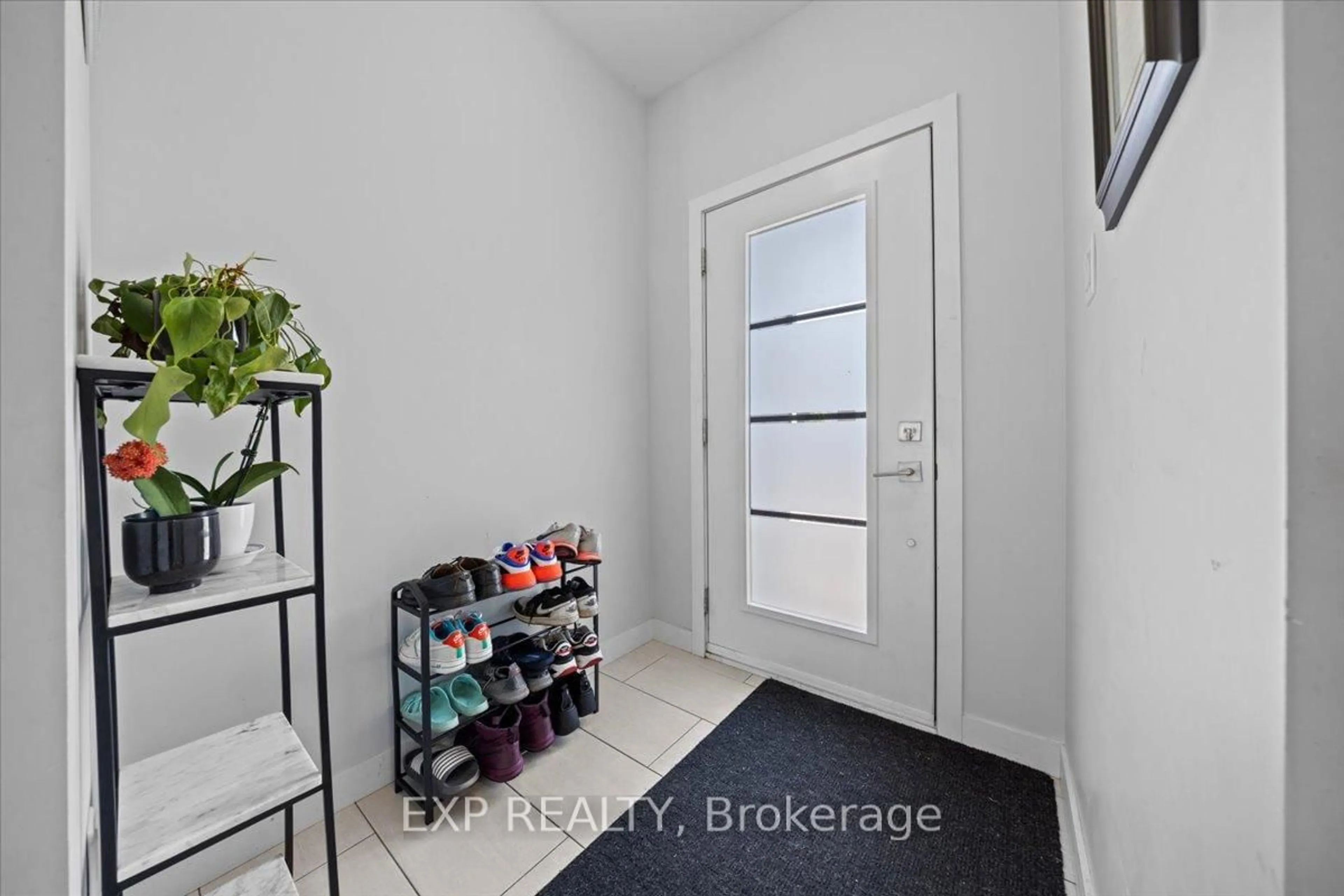 Indoor entryway for 14 LIVYA St, The Nation Ontario K0A 2M0