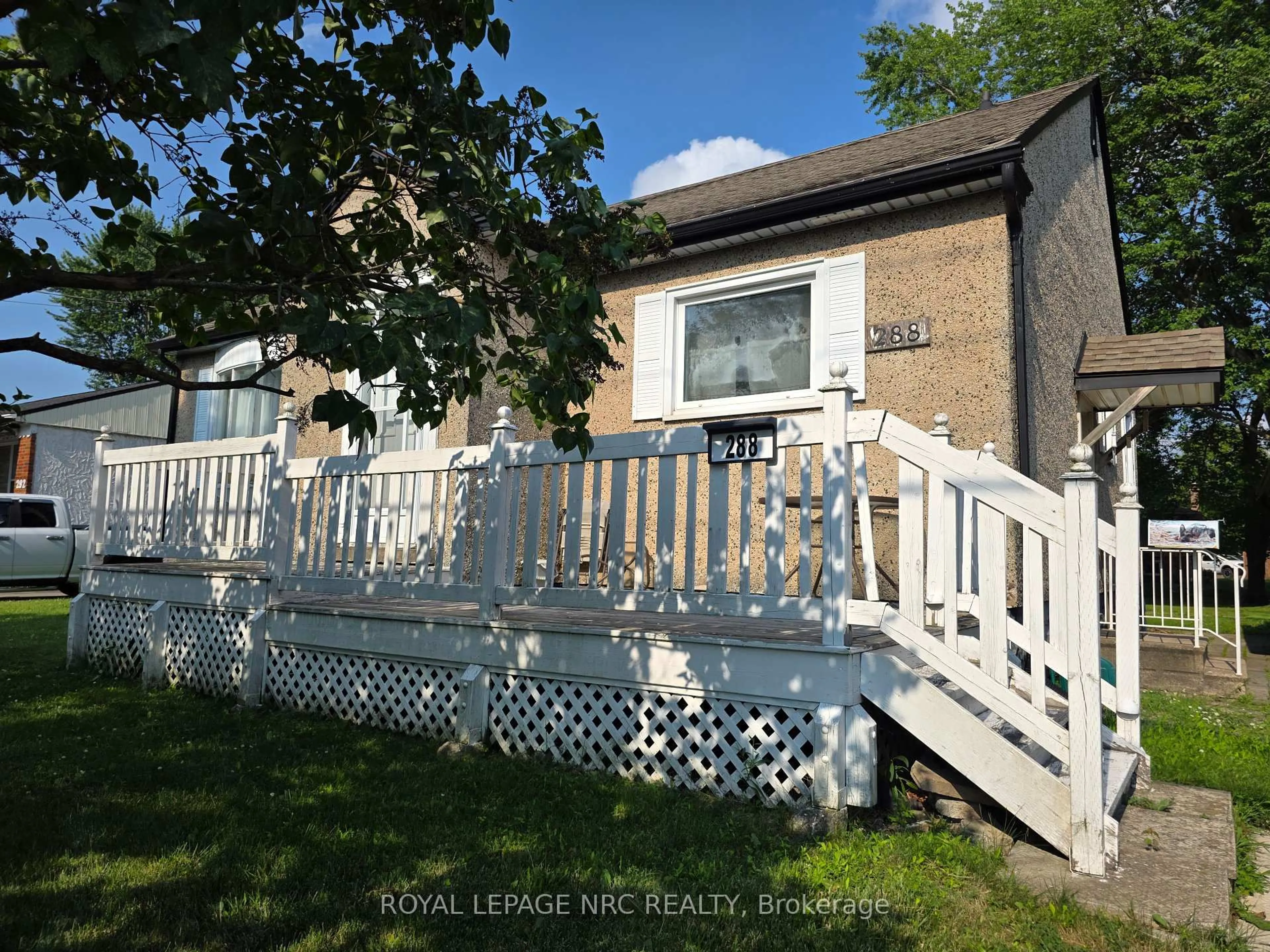 Unknown for 288 First Ave, Welland Ontario L3C 1Y8
