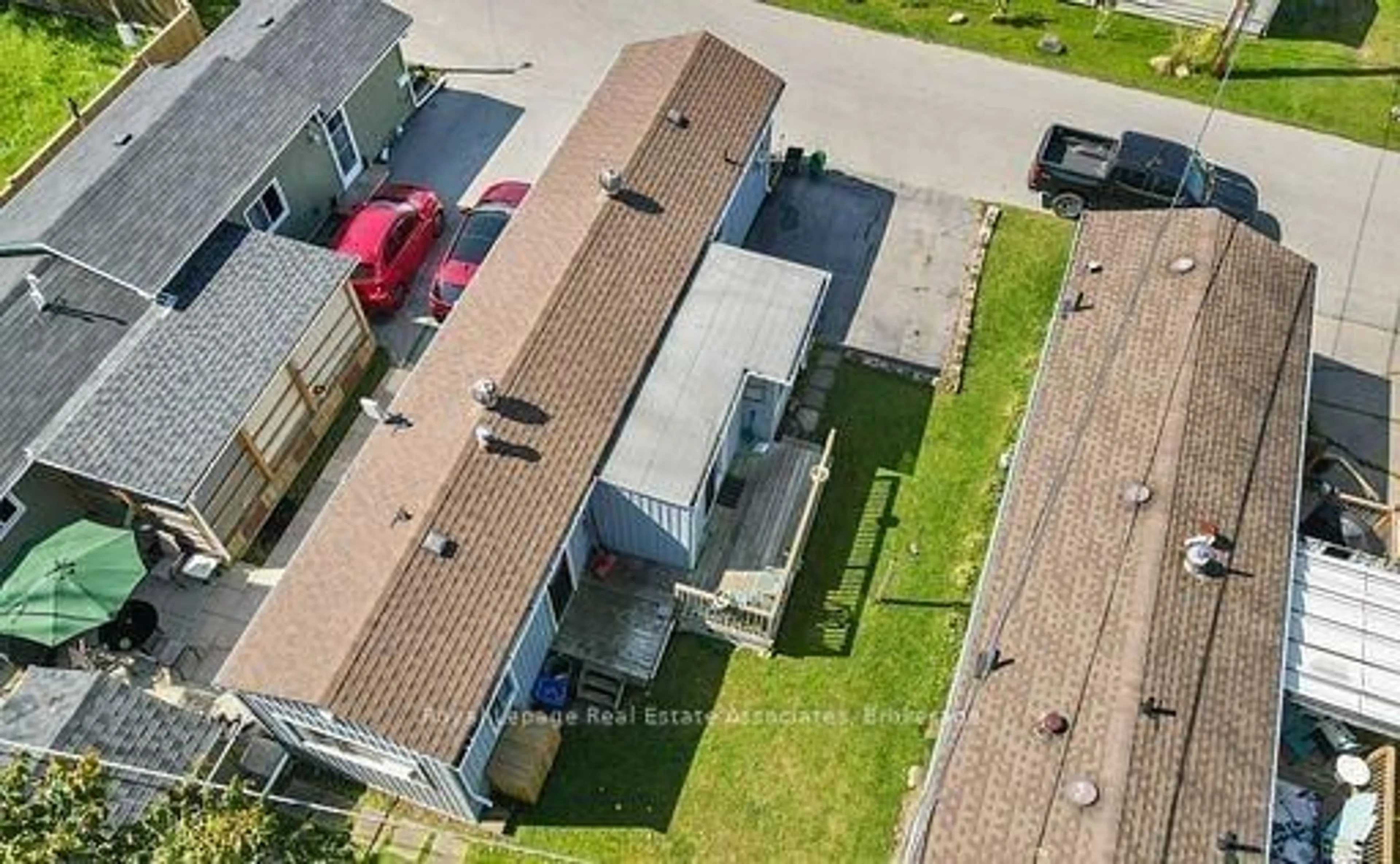 A pic from outside/outdoor area/front of a property/back of a property/a pic from drone, unknown for 4407 Timothy Lane, Lincoln Ontario L0R 1B1