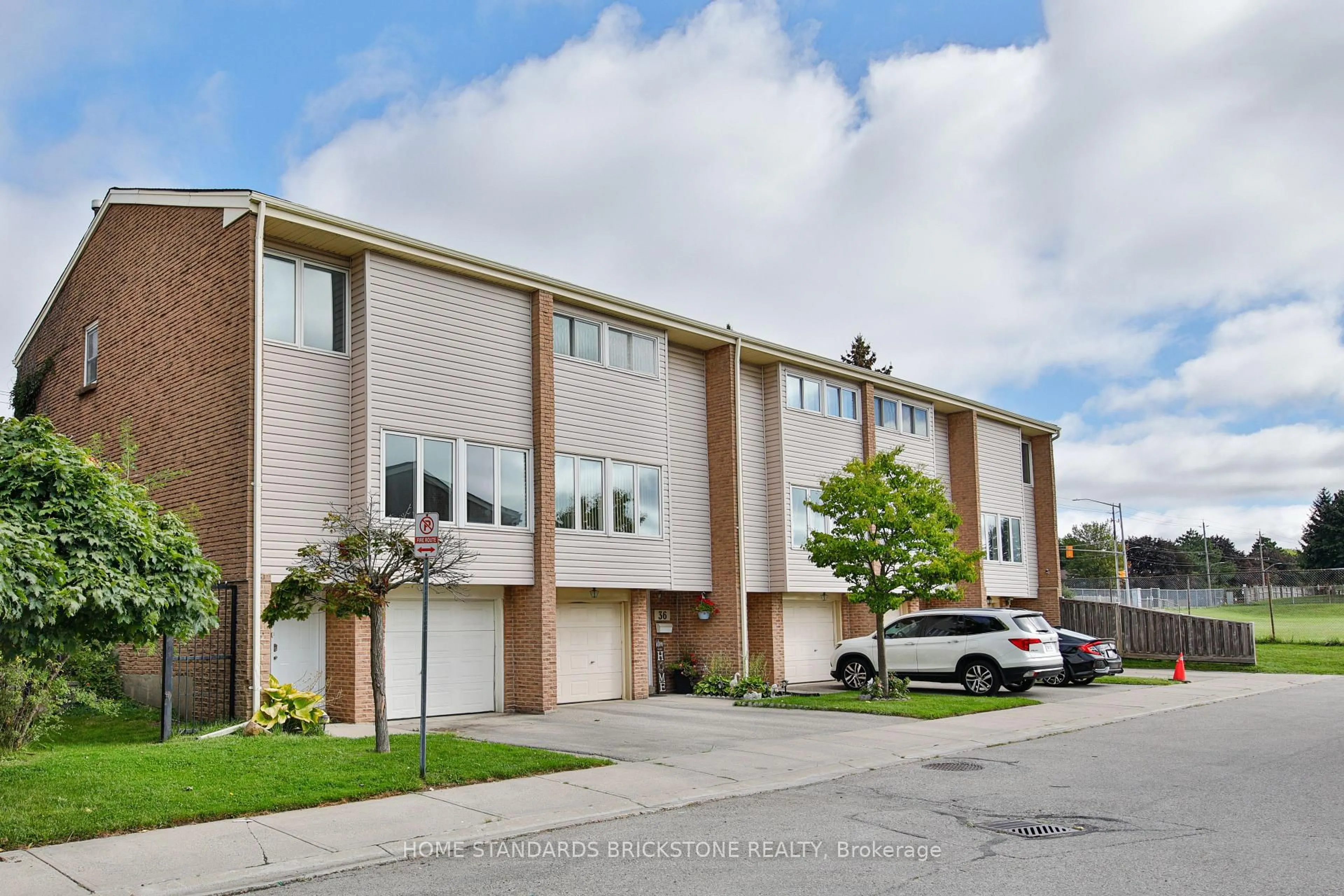 Unknown for 700 Osgoode Dr #38, London South Ontario N6E 2H1