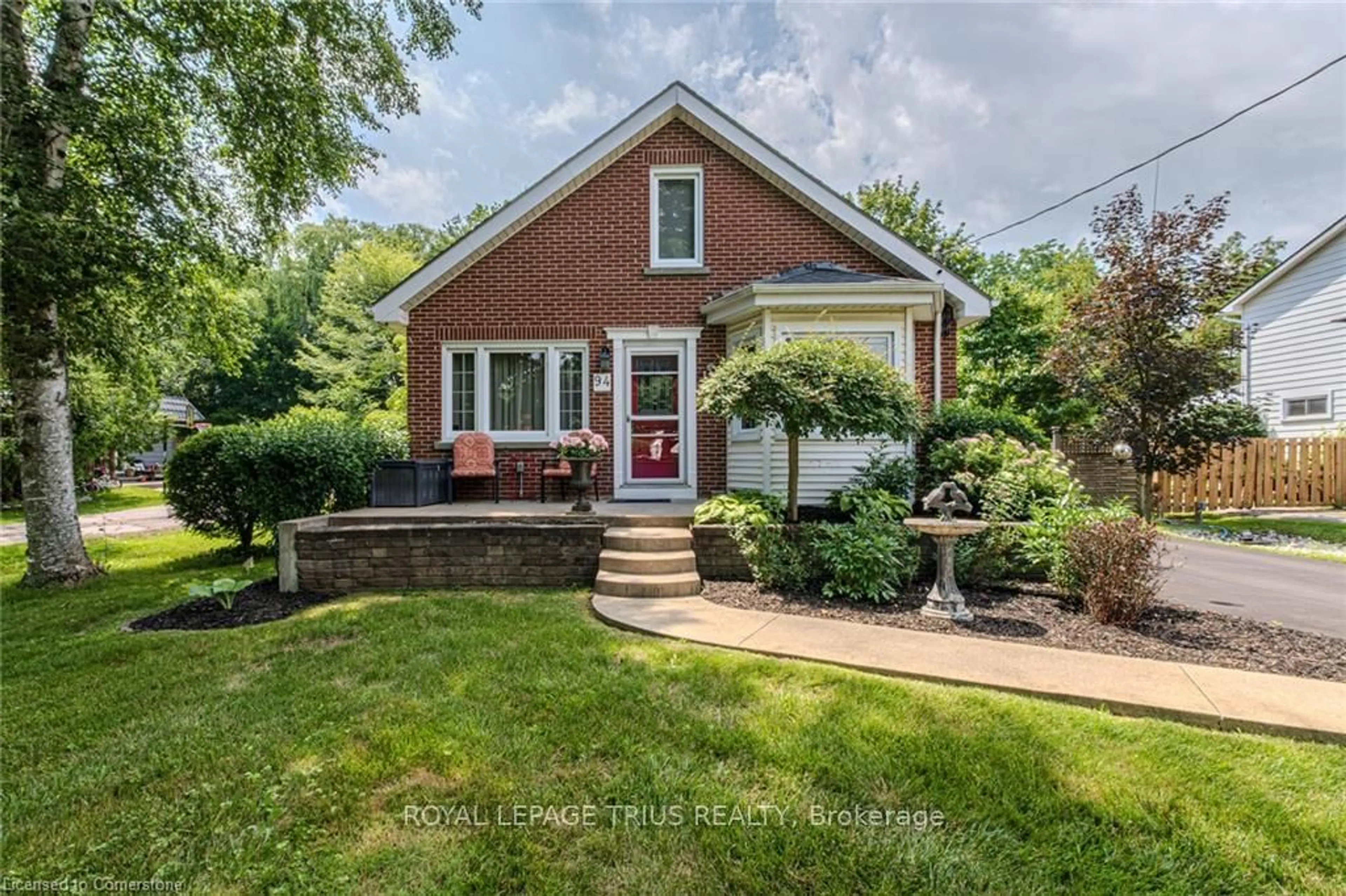 Home with brick exterior material, street for 94 Queensway Rd, Norfolk Ontario N3Y 4M6