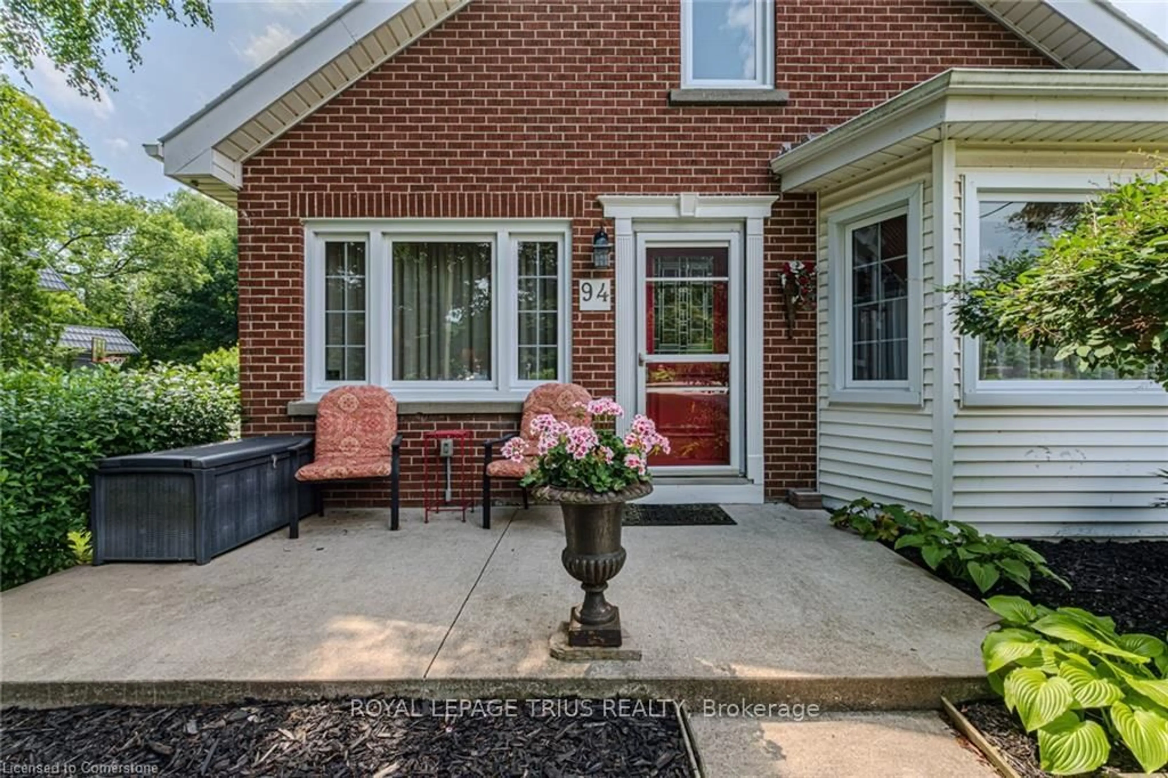 Home with brick exterior material, street for 94 Queensway Rd, Norfolk Ontario N3Y 4M6
