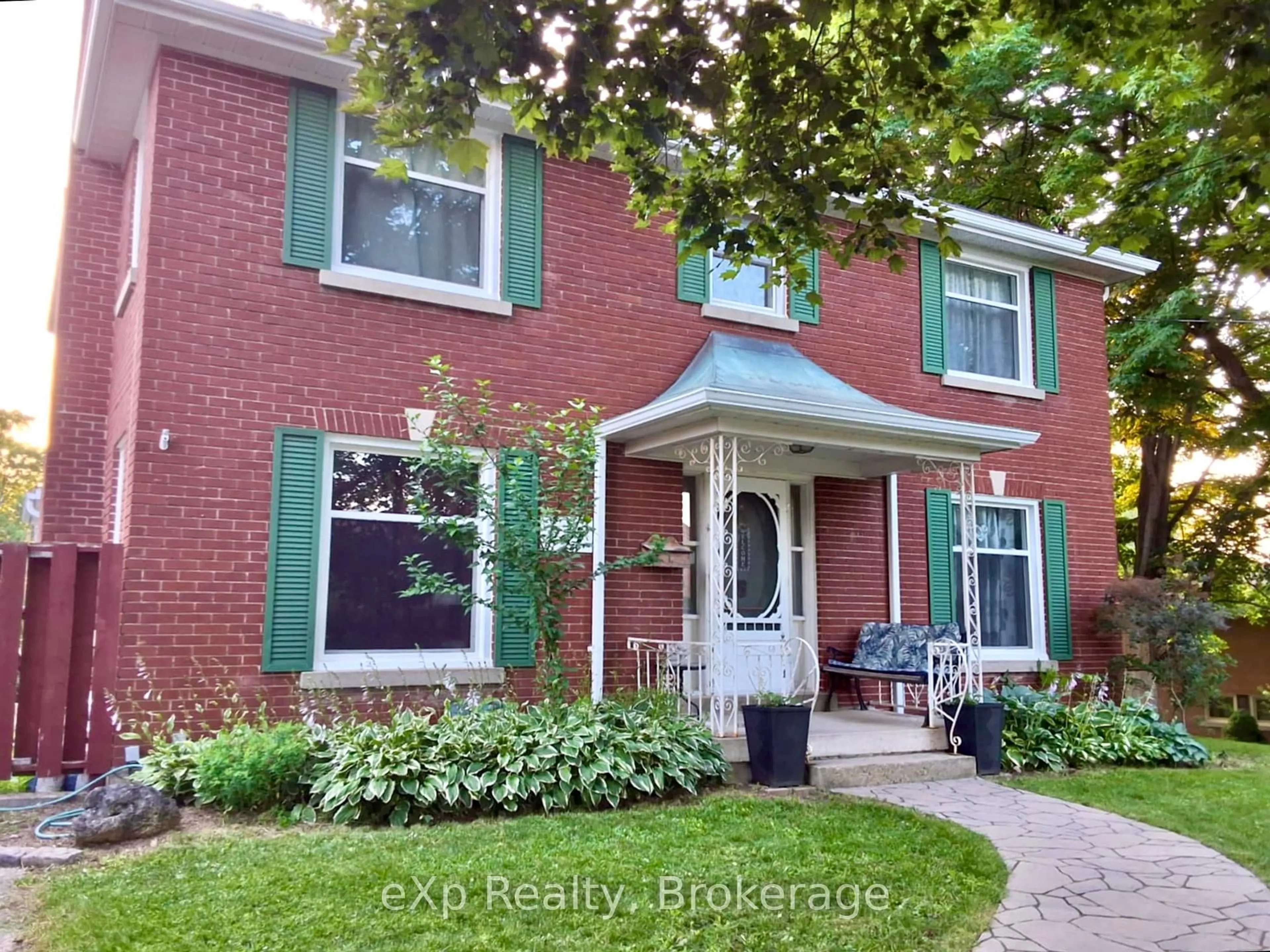 Home with brick exterior material, street for 211 Victoria St, Brockton Ontario N0G 2V0