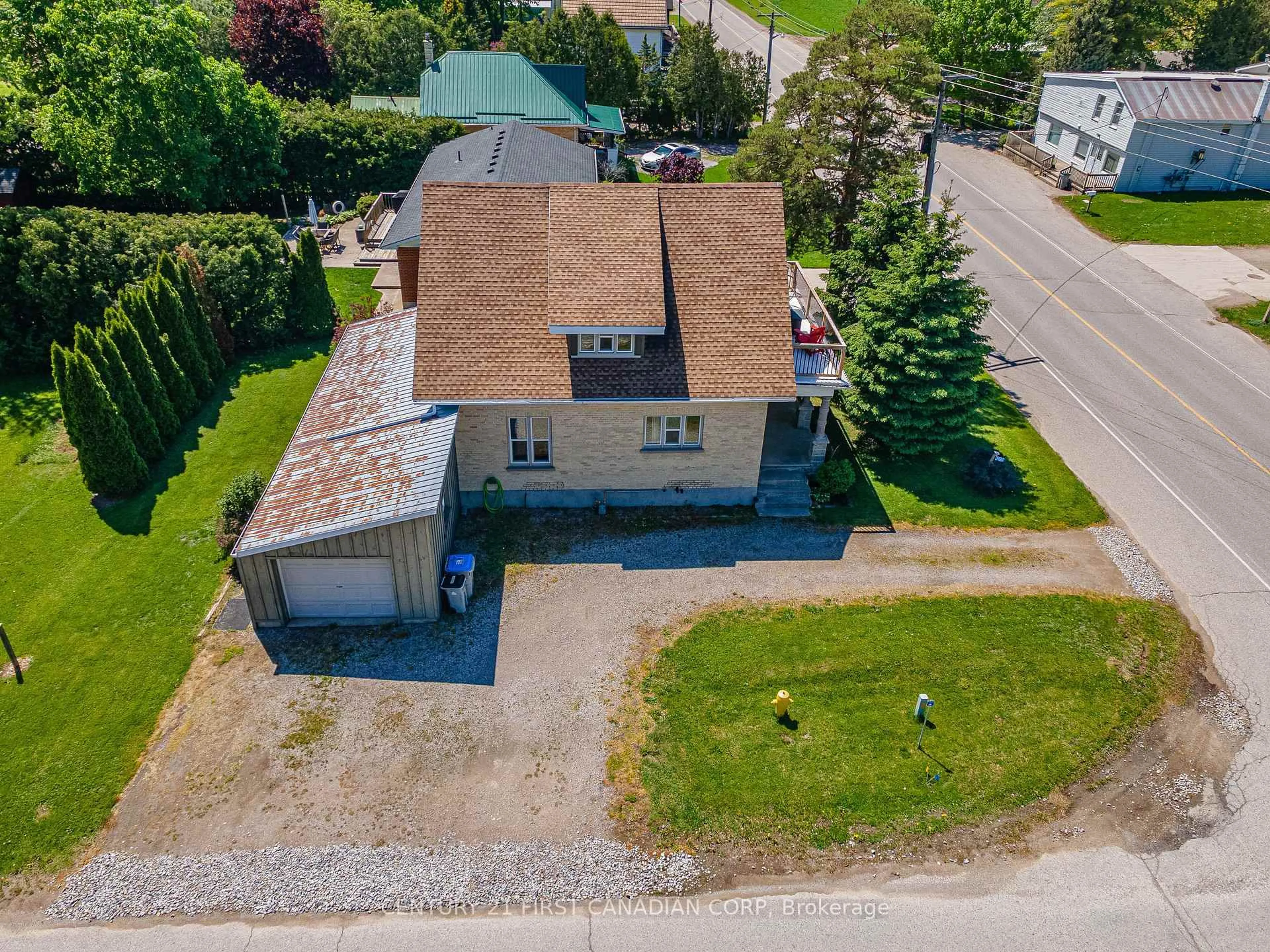 A pic from outside/outdoor area/front of a property/back of a property/a pic from drone, street for 3199 Mount Carmel Dr, North Middlesex Ontario N0M 1N0