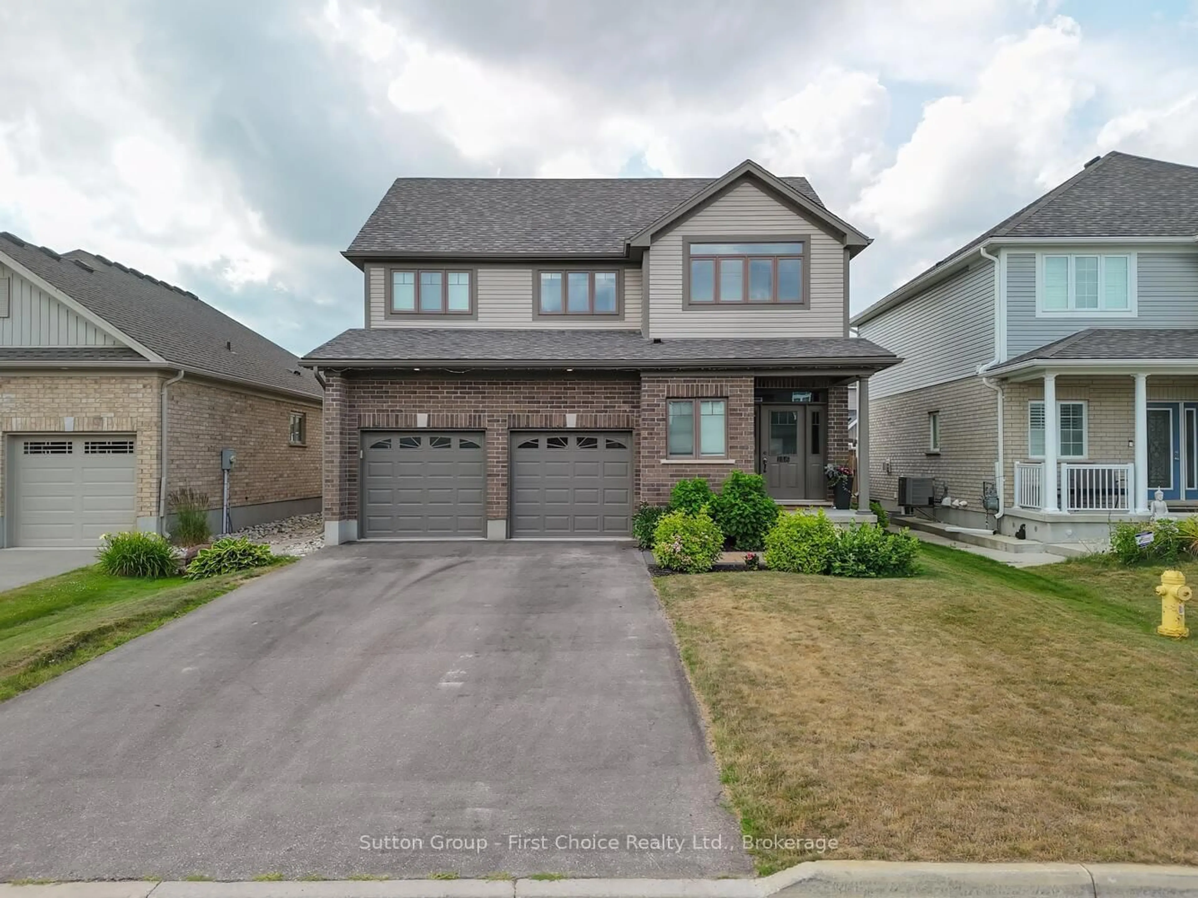Home with brick exterior material, street for 116 Thomas St, Stratford Ontario N5A 0E8