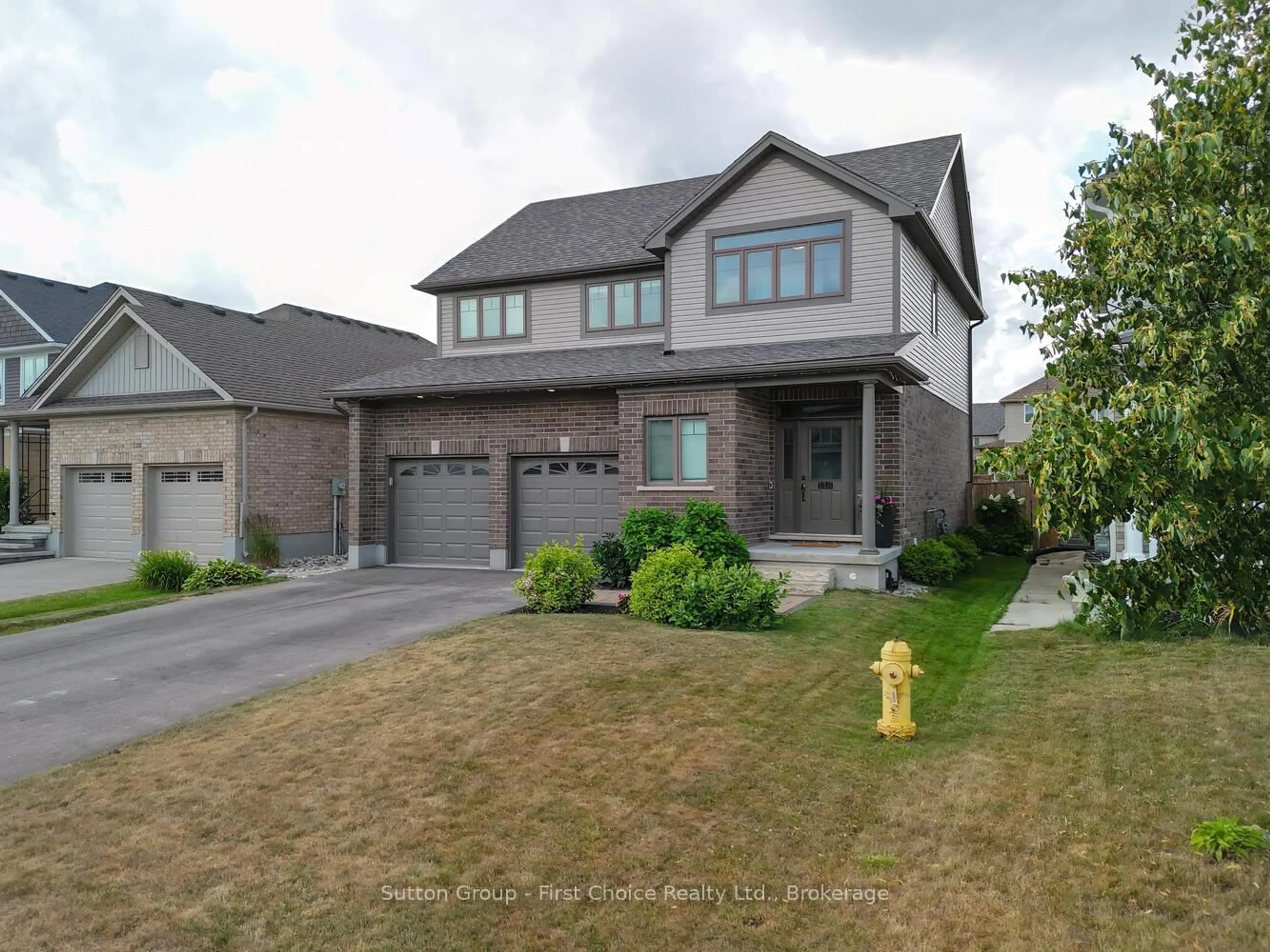 Home with brick exterior material, street for 116 Thomas St, Stratford Ontario N5A 0E8