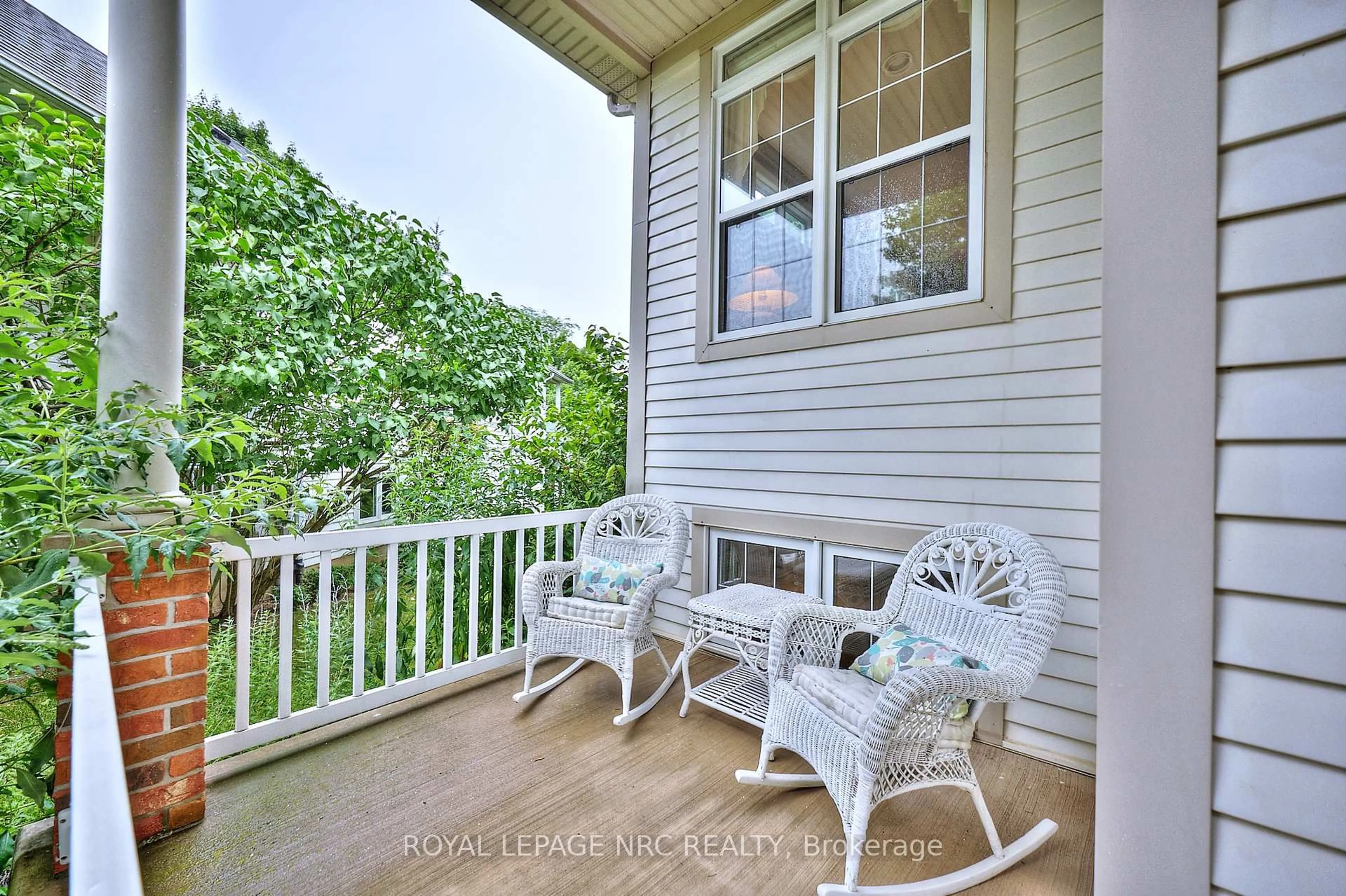 Patio, water/lake/river/ocean view for 3393 Stanton Crt, Lincoln Ontario L0R 2E0