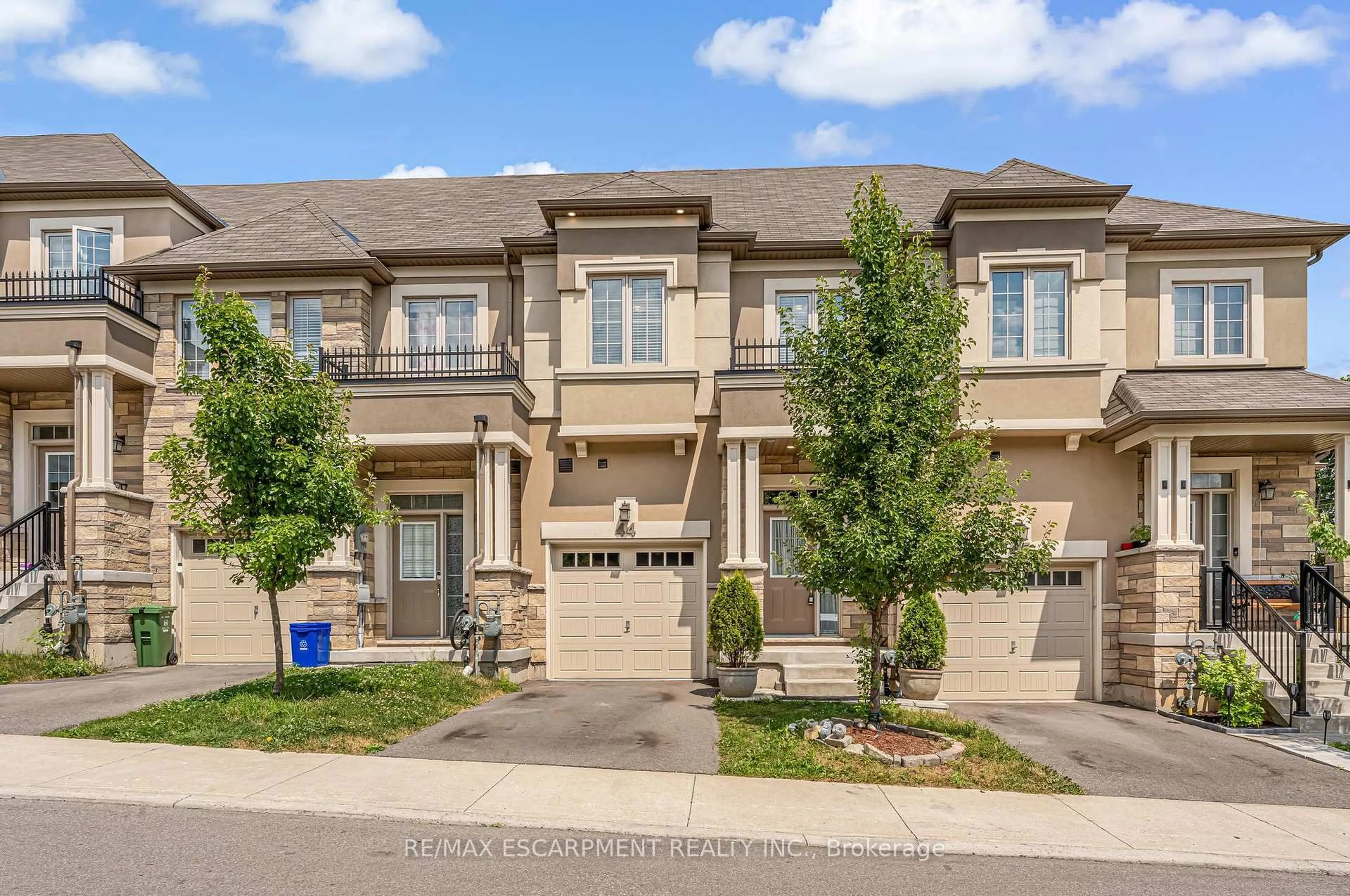 A pic from outside/outdoor area/front of a property/back of a property/a pic from drone, street for 515 Garner Rd #44, Hamilton Ontario L9G 0H5