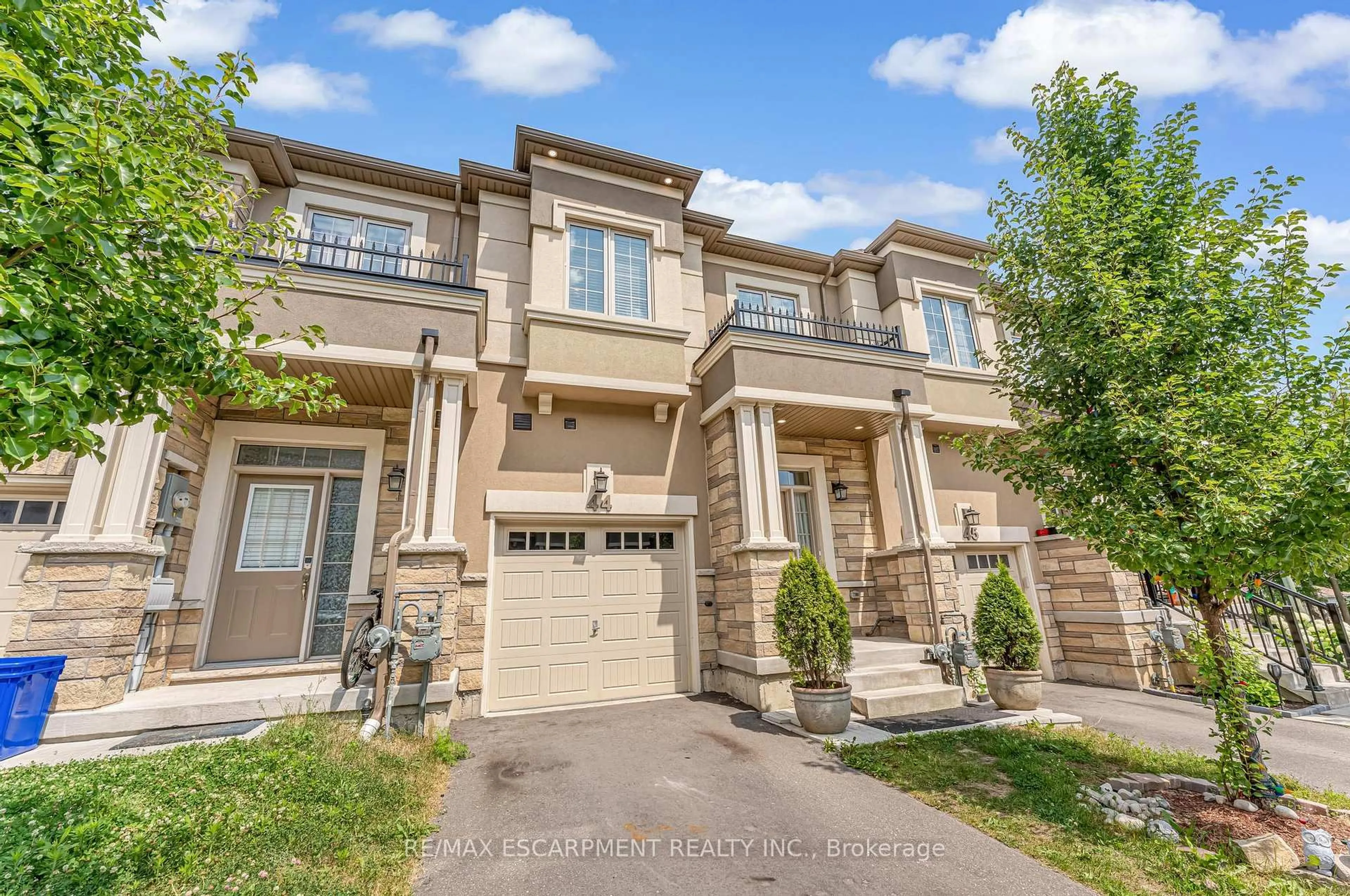 Unknown for 515 Garner Rd #44, Hamilton Ontario L9G 0H5