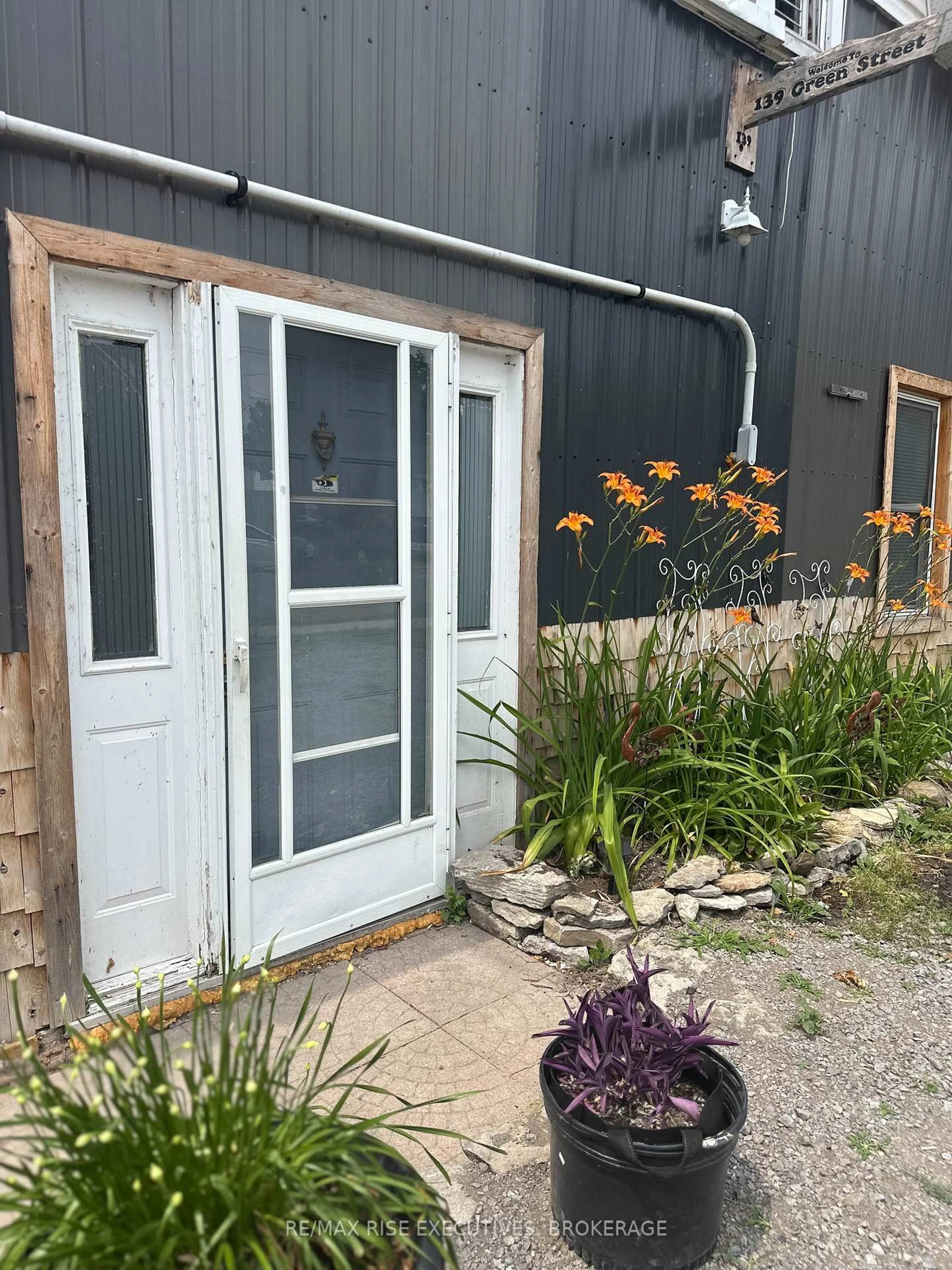 Unknown for 139 Green St, Deseronto Ontario K0K 1X0