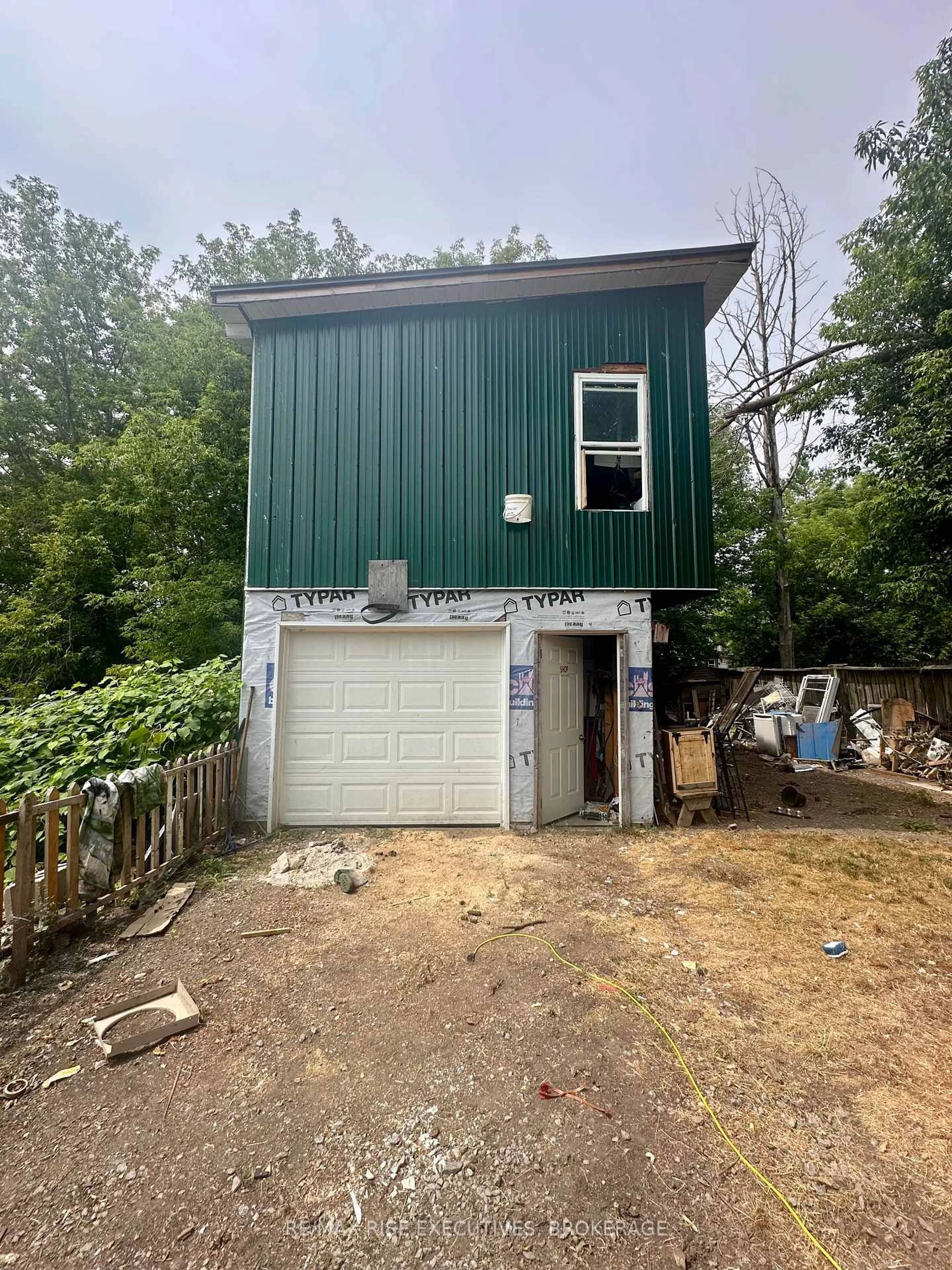 Shed for 139 Green St, Deseronto Ontario K0K 1X0