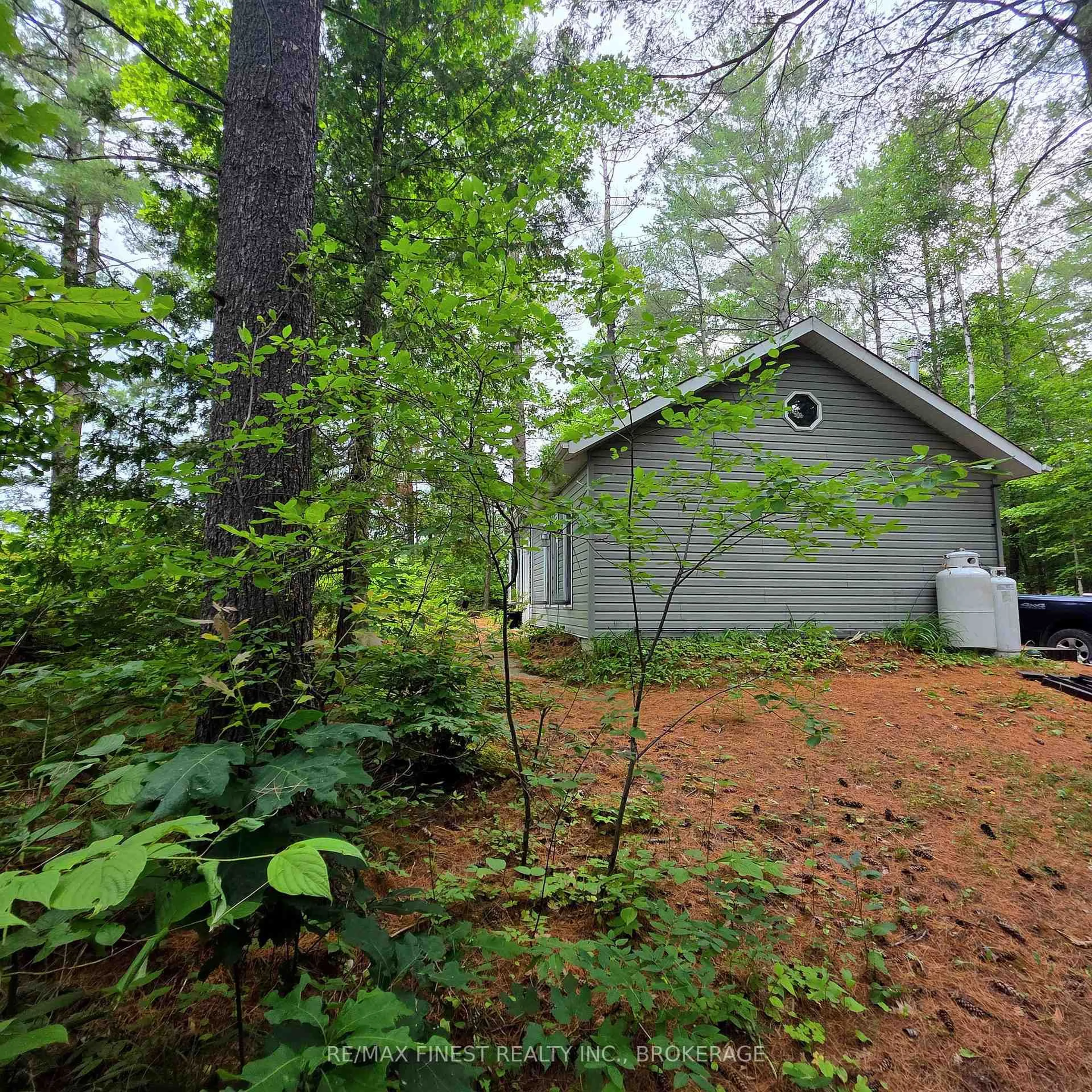 Unknown for 1036A Twin Lake Lane, Sharbot Lake Ontario K0H 2P0