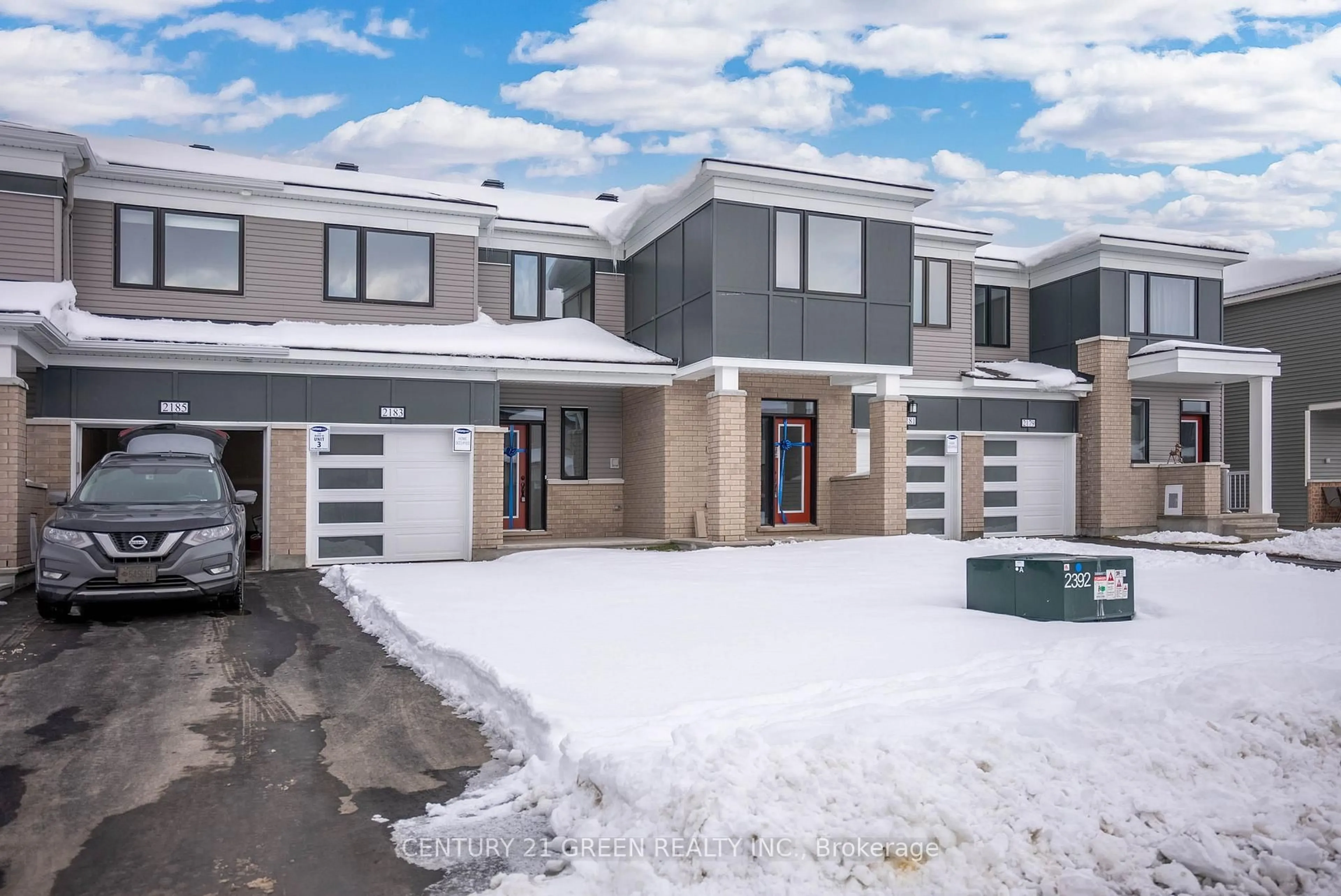 A pic from outside/outdoor area/front of a property/back of a property/a pic from drone, street for 2183 Winsome Terr, Orleans Ontario K4A 5M9