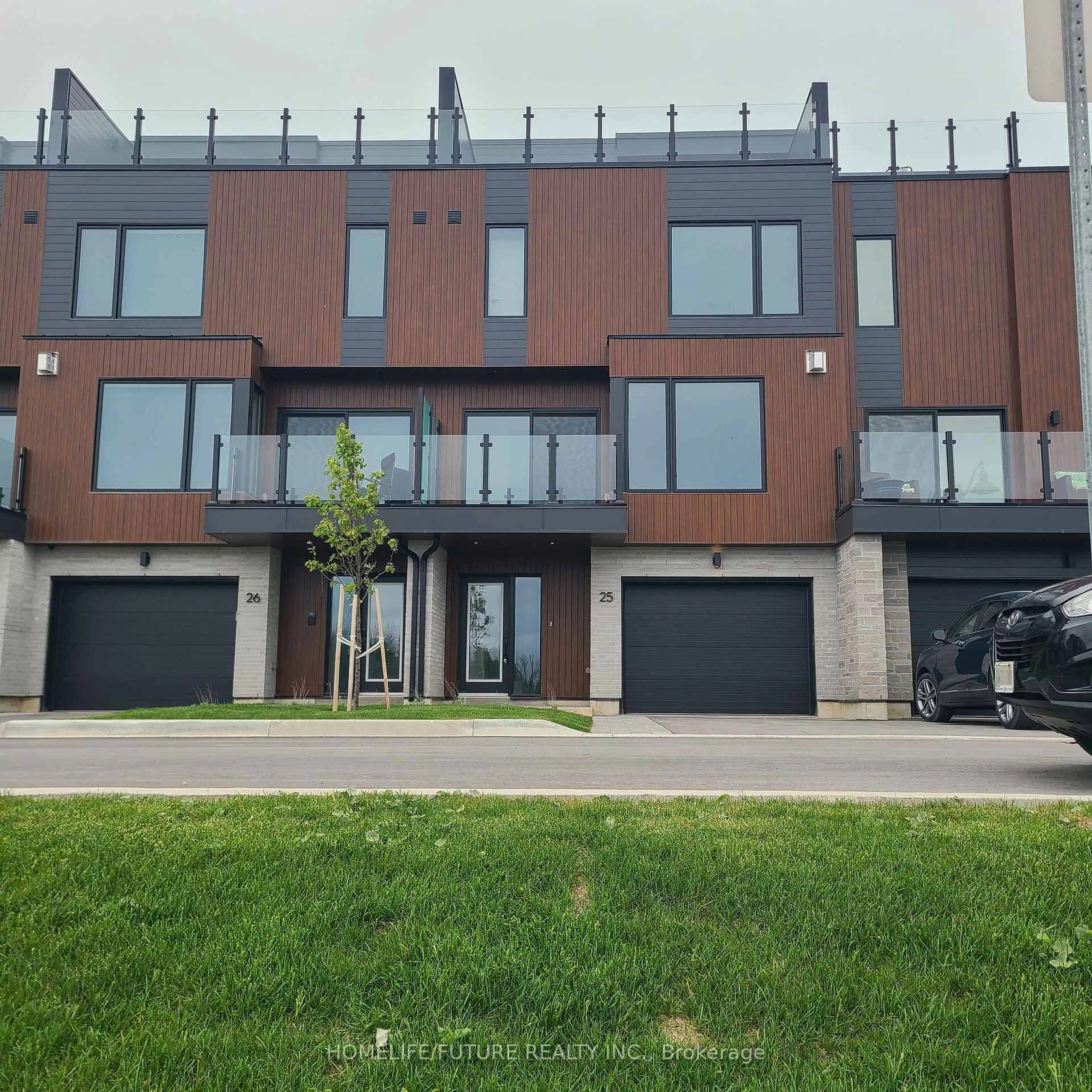 Home with brick exterior material, street for 117 Sladden Crt #25, Blue Mountains Ontario N0H 2P0