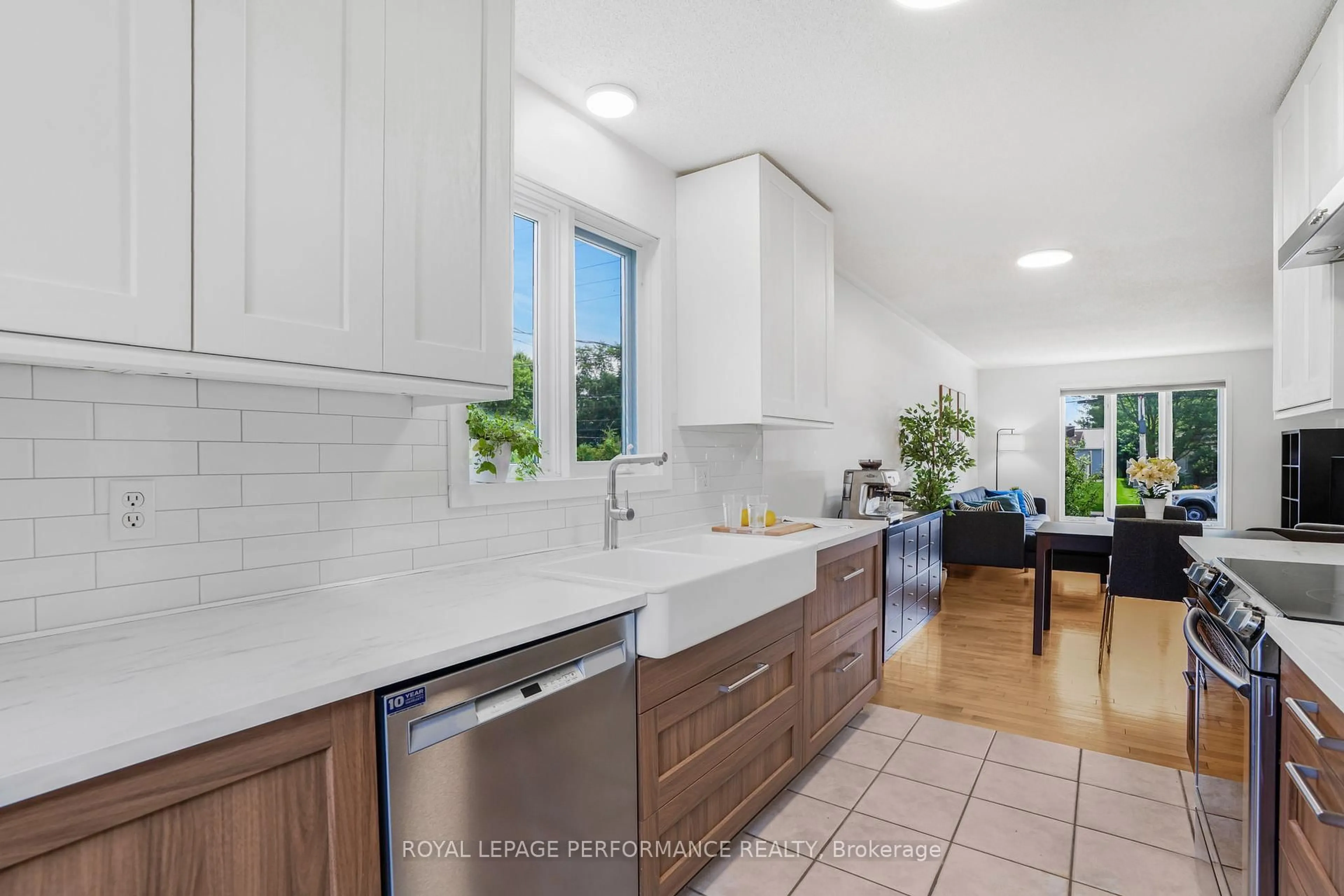 Open concept kitchen, ceramic/tile floor for 832 St Isidore St, Casselman Ontario K0A 1M0