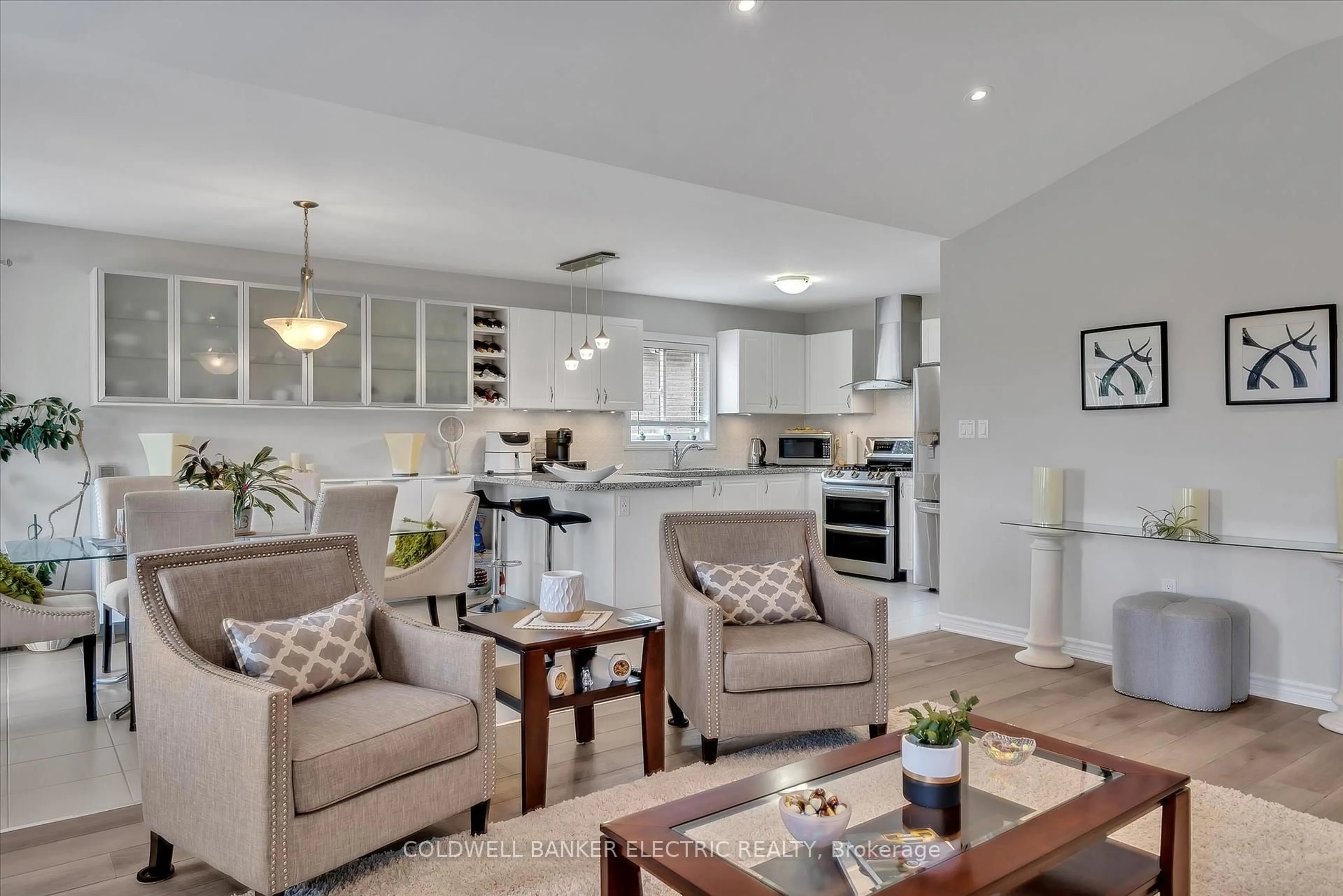 Open concept kitchen, ceramic/tile floor for 31 Old Trafford Dr, Trent Hills Ontario K0L 1Y0