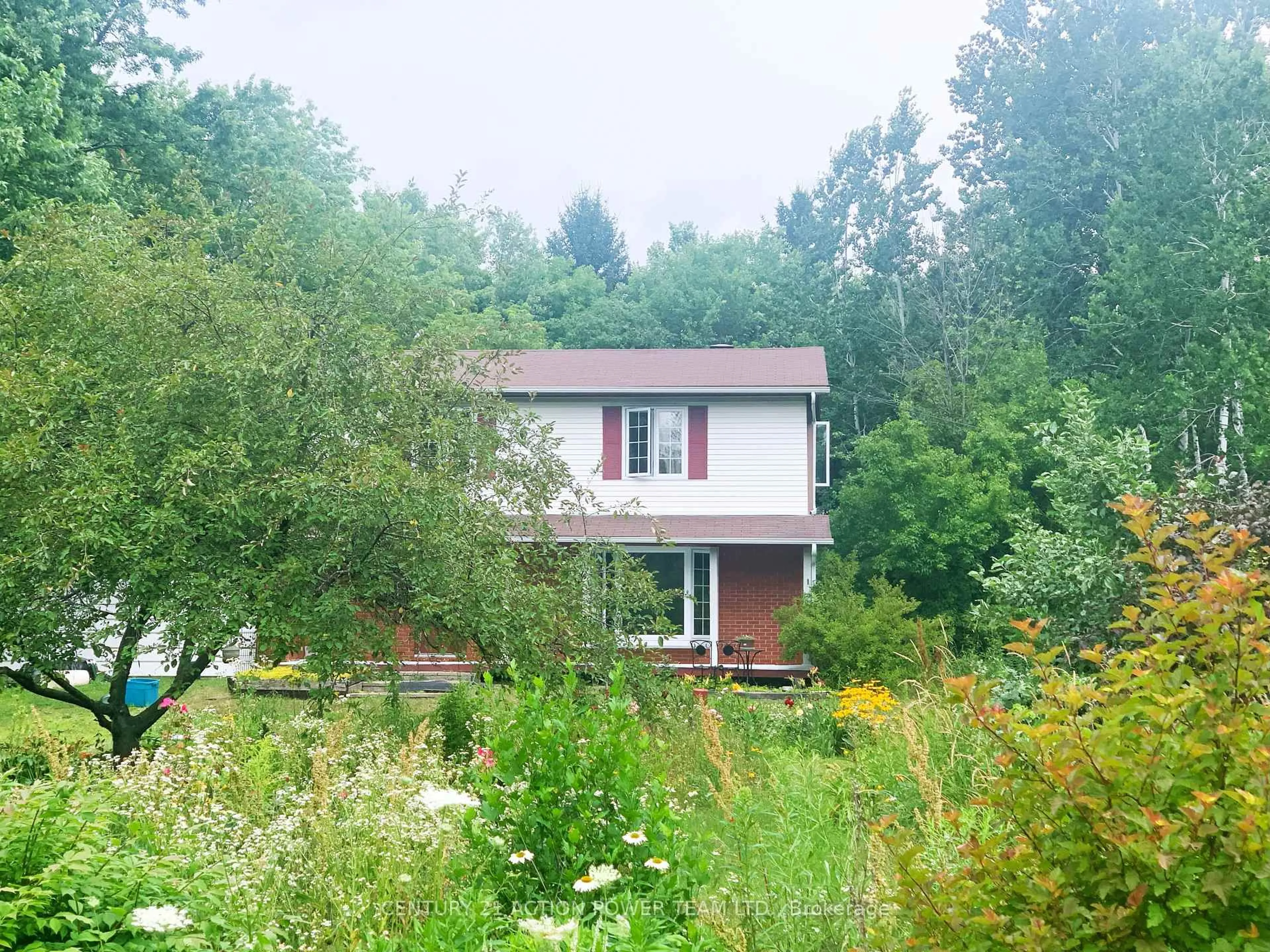 A pic from outside/outdoor area/front of a property/back of a property/a pic from drone, forest/trees view for 5658 Marlene Cr Cres, Osgoode Ontario K0A 2W0