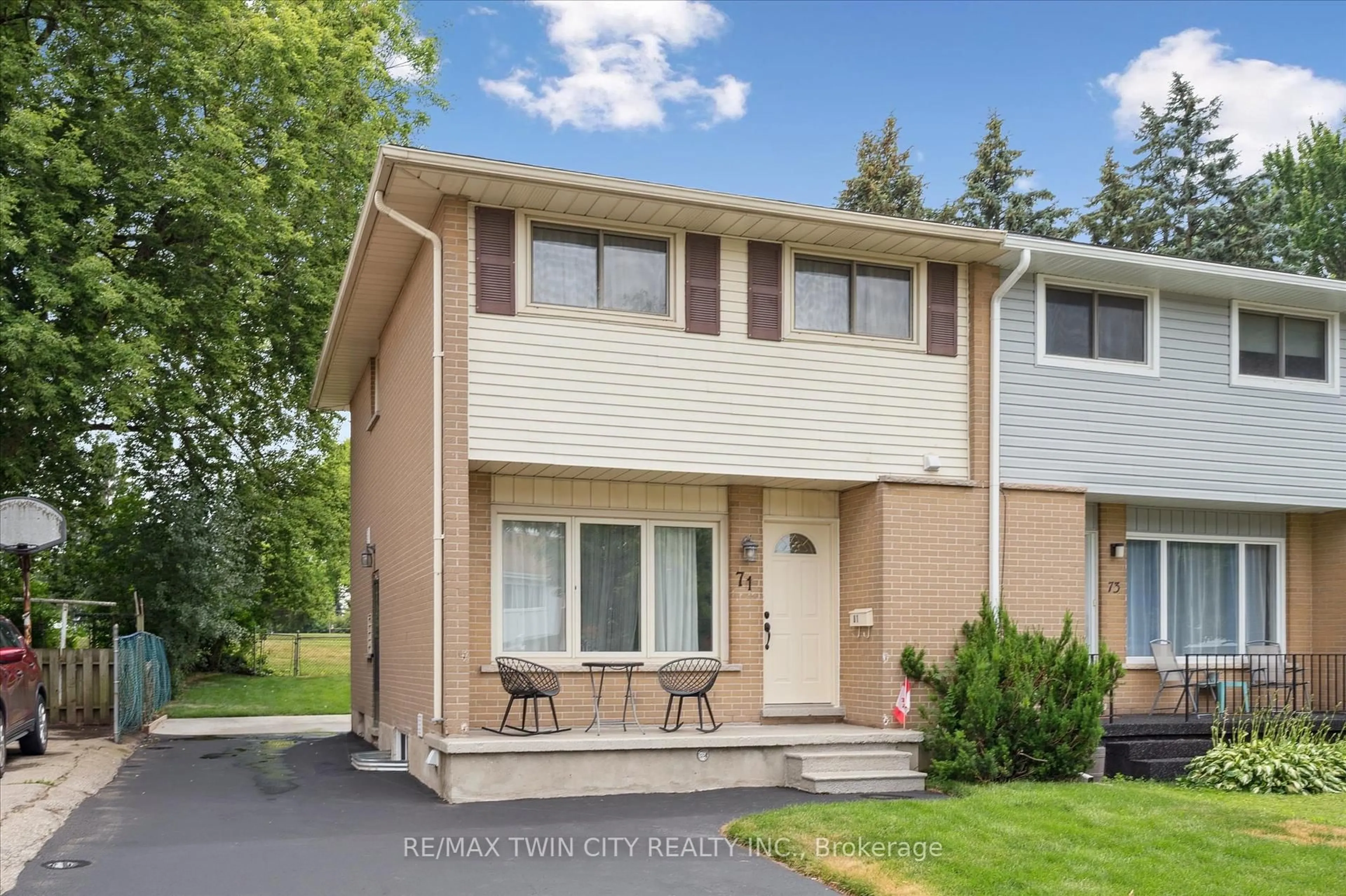 Home with vinyl exterior material, street for 71 Overlea Dr, Kitchener Ontario N2M 1S9
